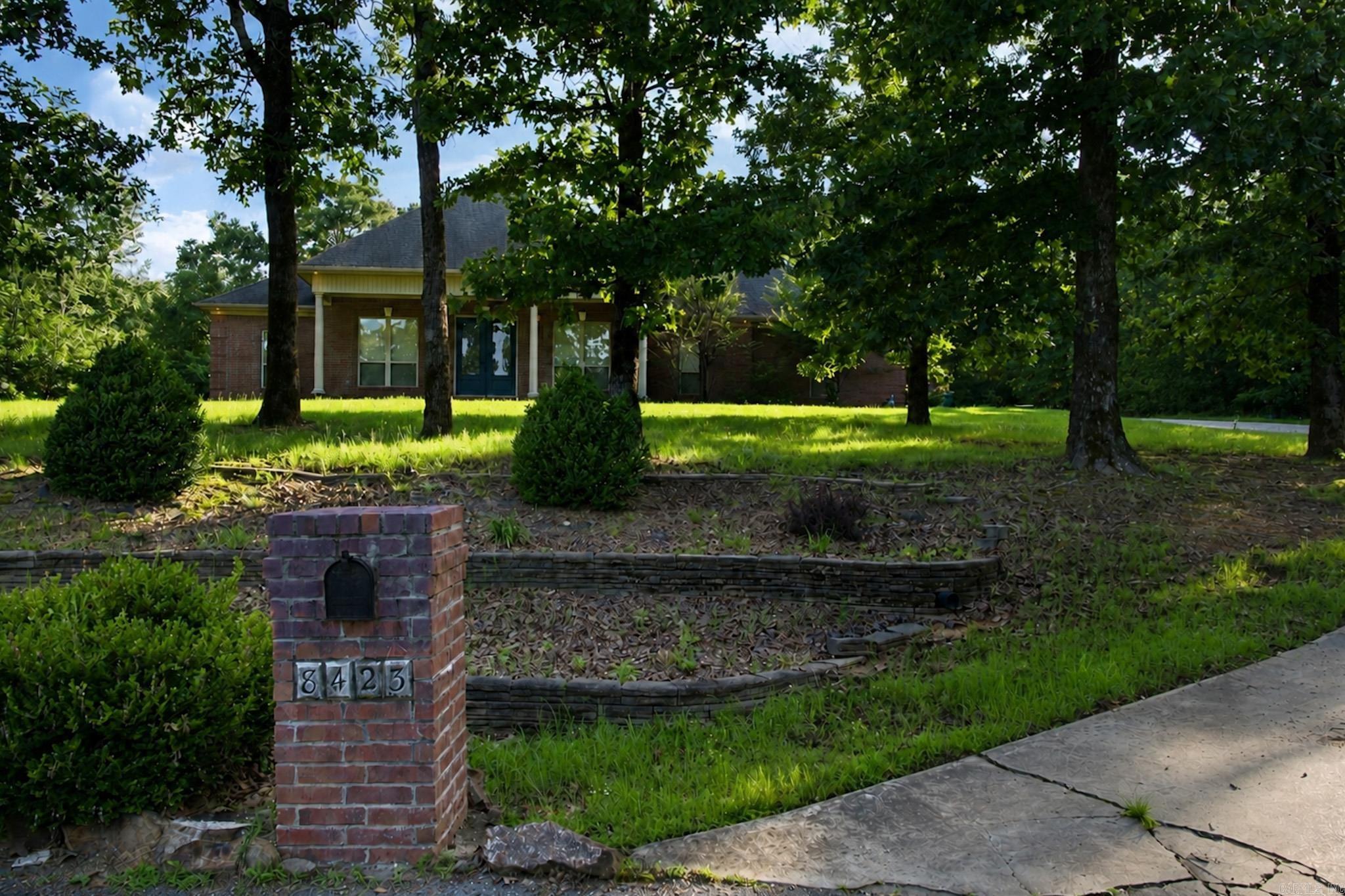 8423 Wolf Creek Ct Property Photo 1
