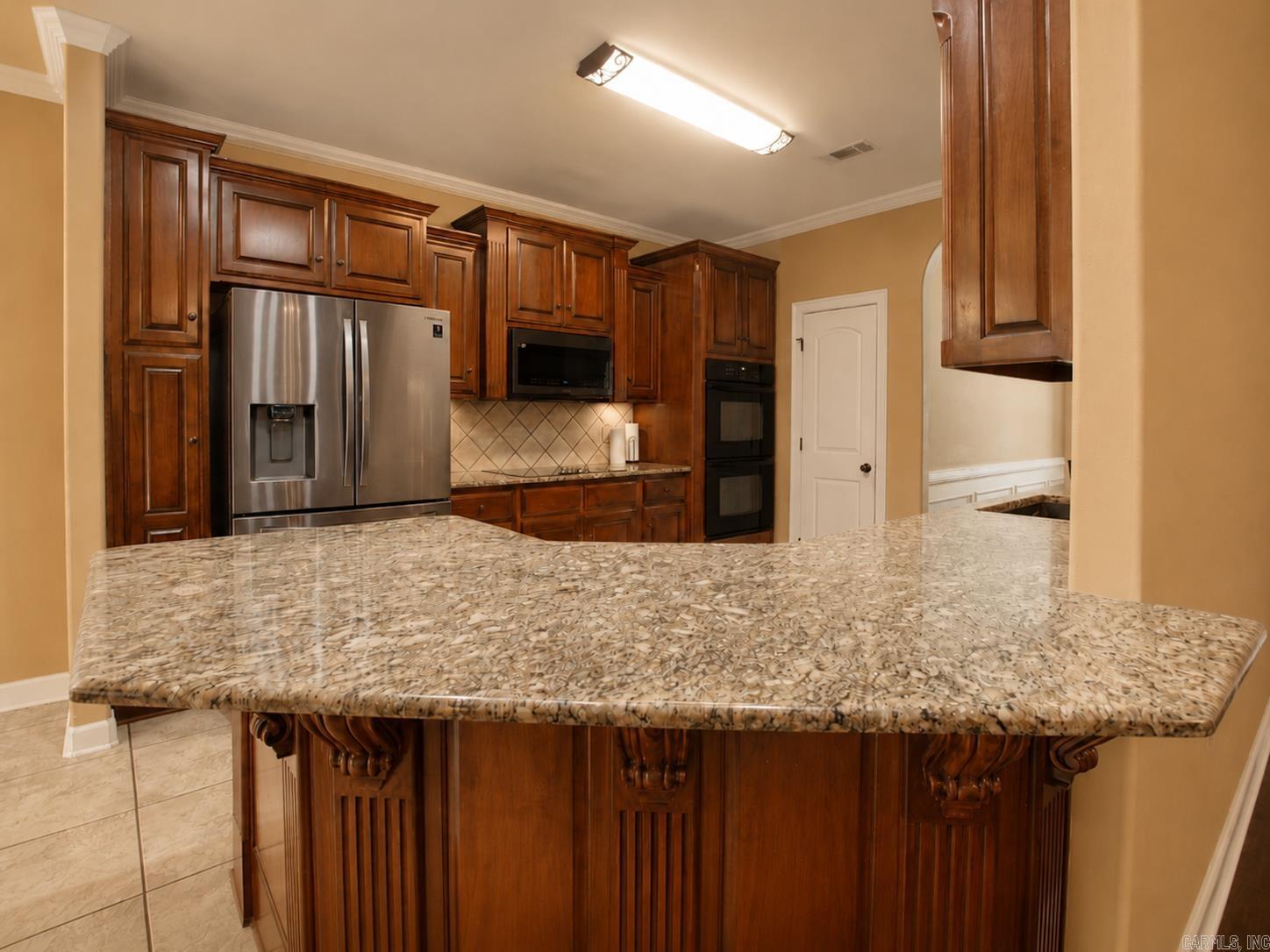 8423 Wolf Creek Ct Property Photo 5