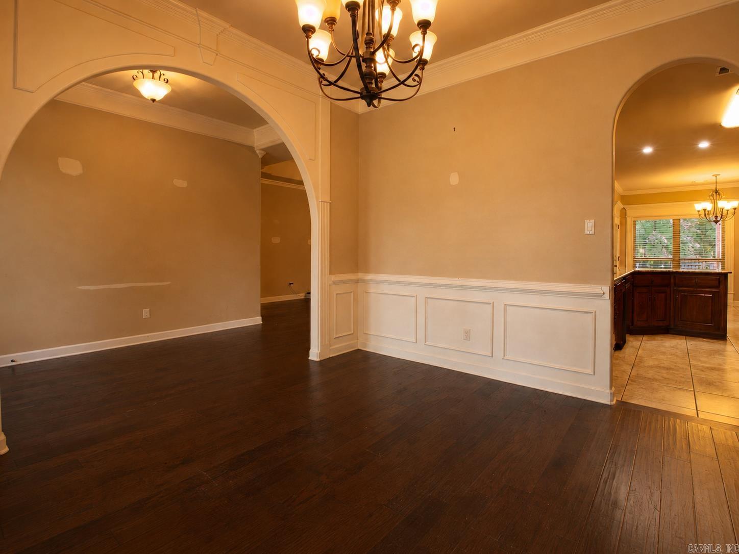 8423 Wolf Creek Ct Property Photo 6