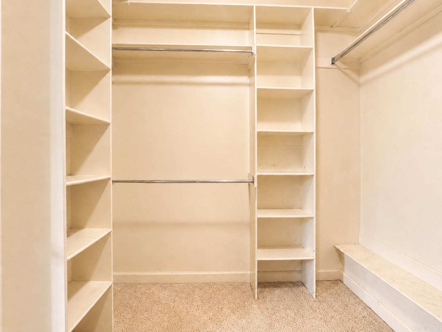 8423 Wolf Creek Ct Property Photo 25