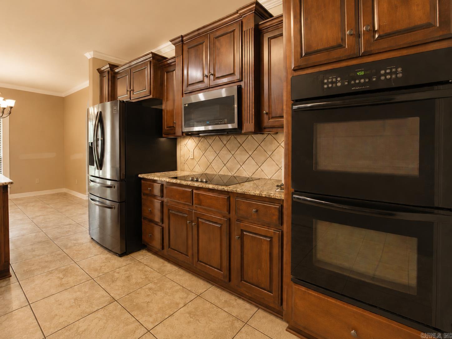 8423 Wolf Creek Ct Property Photo 31
