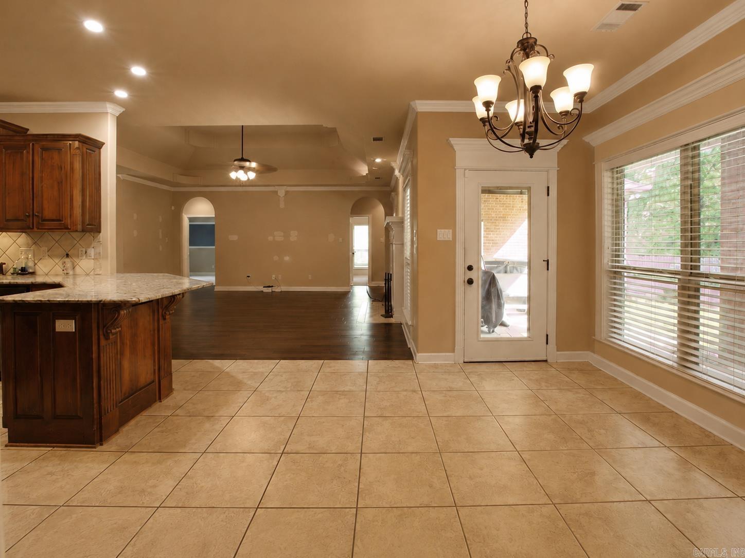 8423 Wolf Creek Ct Property Photo 39