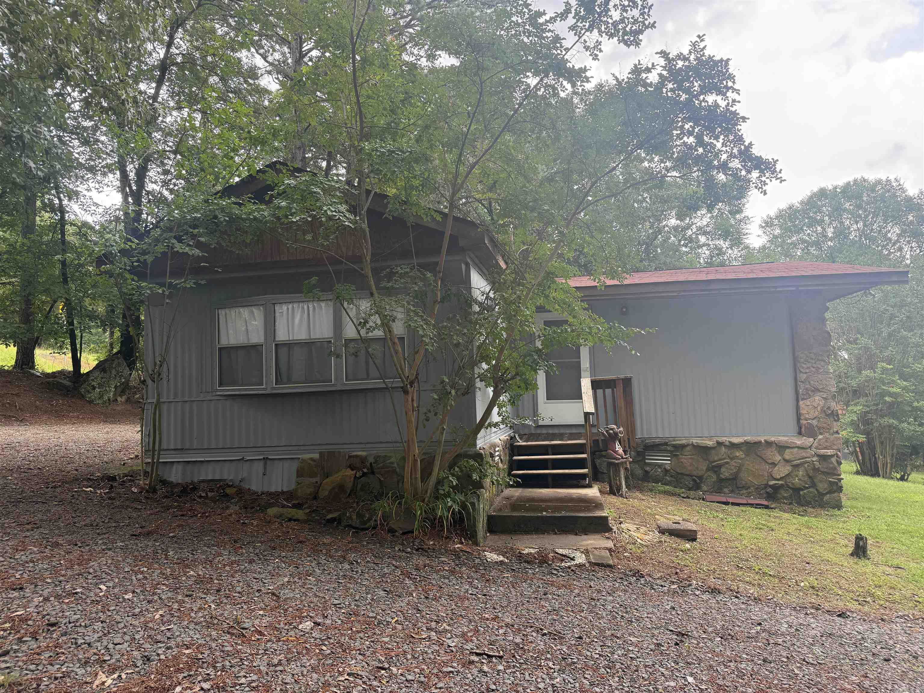 40 Whitewood Circle Property Photo 3