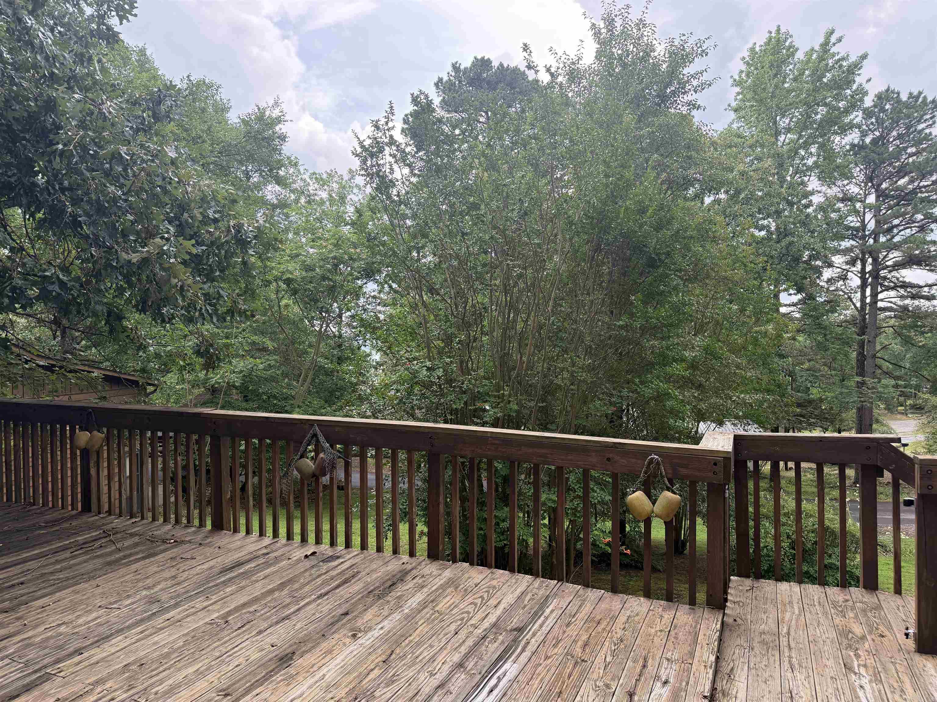 40 Whitewood Circle Property Photo 4