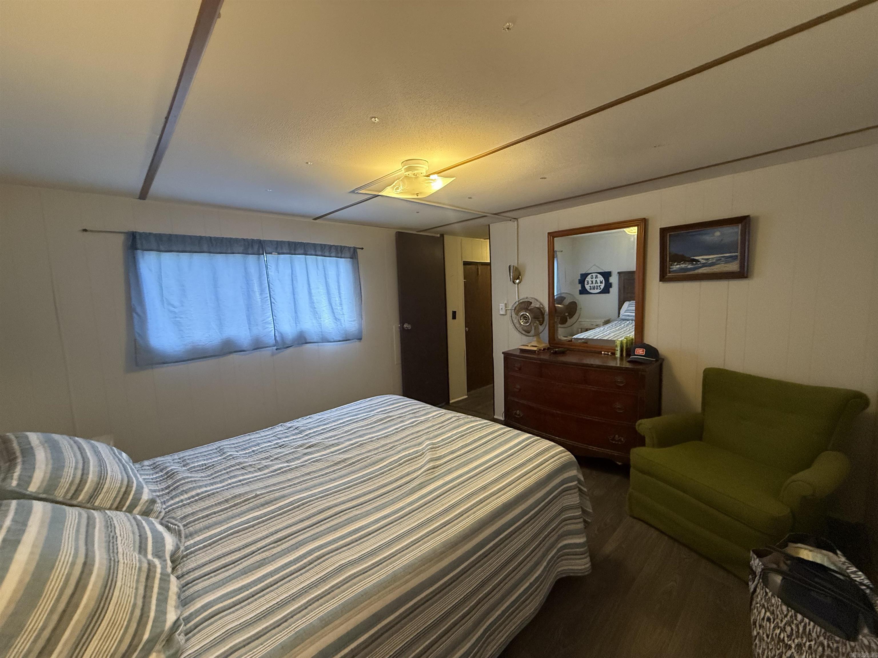 40 Whitewood Circle Property Photo 17
