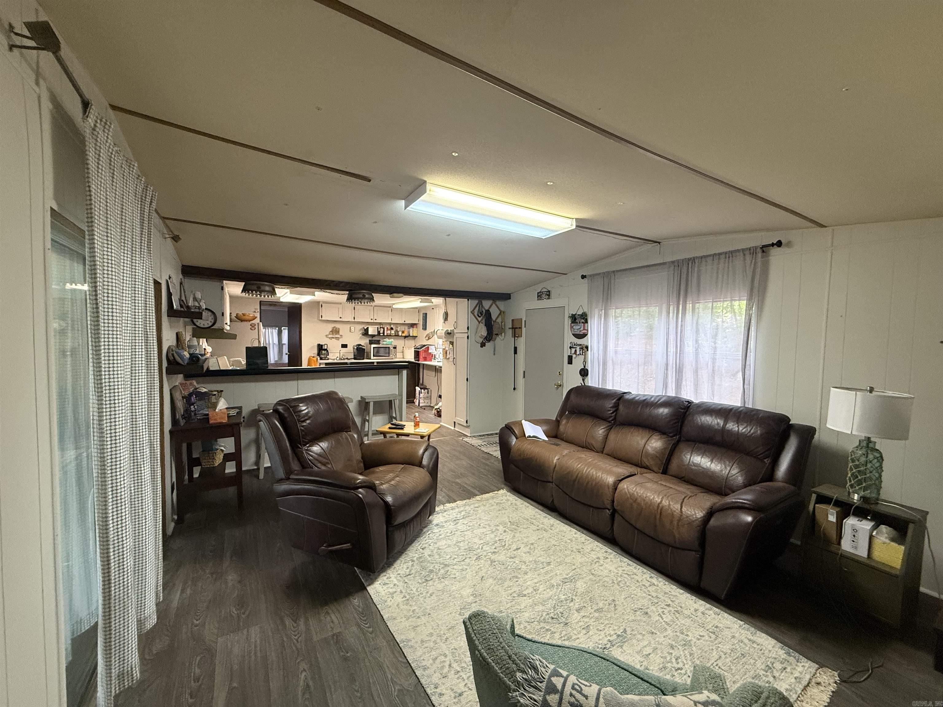 40 Whitewood Circle Property Photo 24