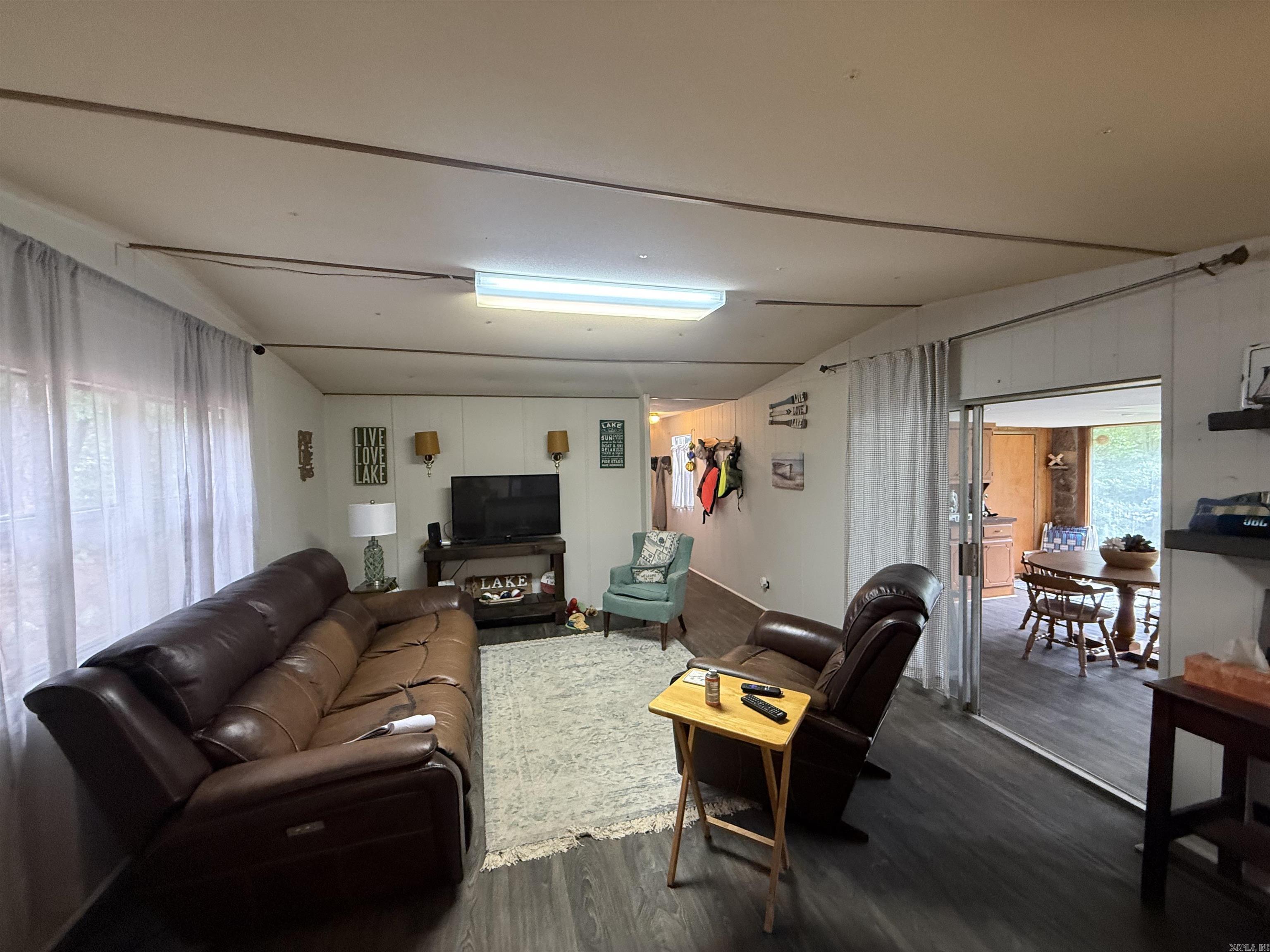 40 Whitewood Circle Property Photo 25
