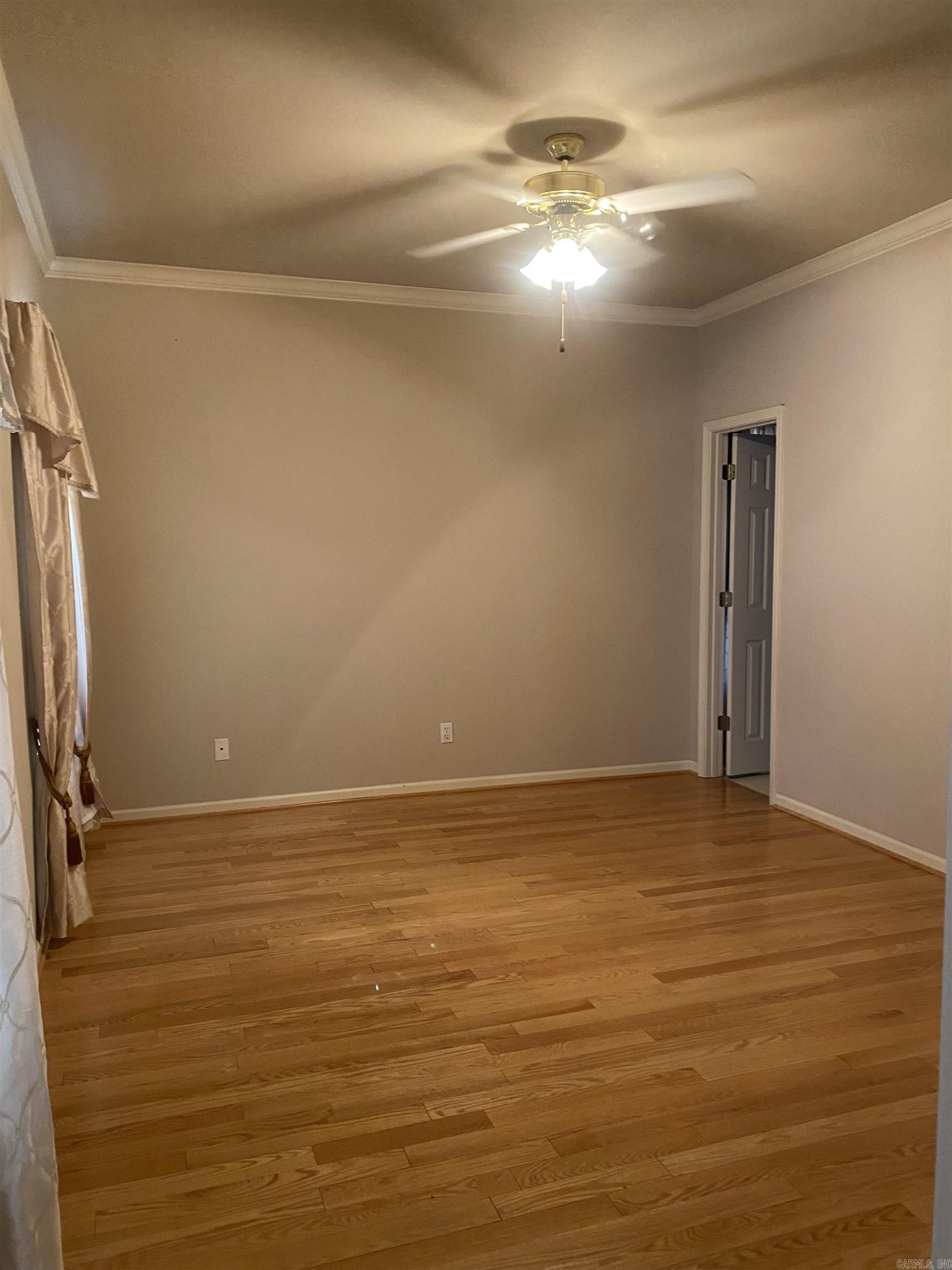 3328 Meadow Creek Drive Property Photo 36