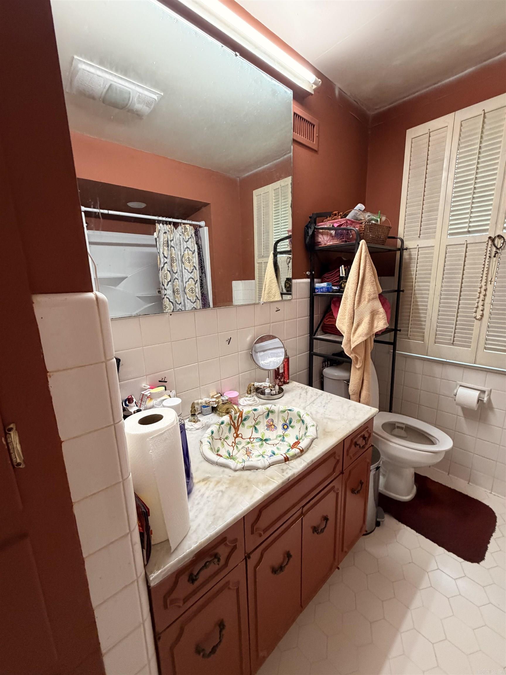 18 Wolfe Drive Property Photo 7