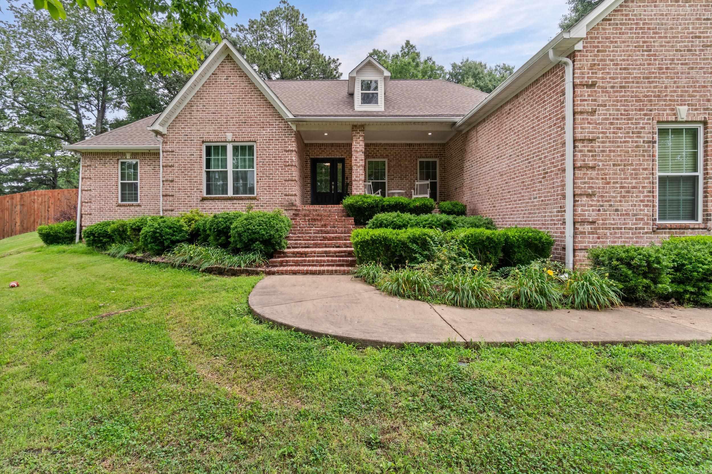 1318 Quapaw Property Photo 3