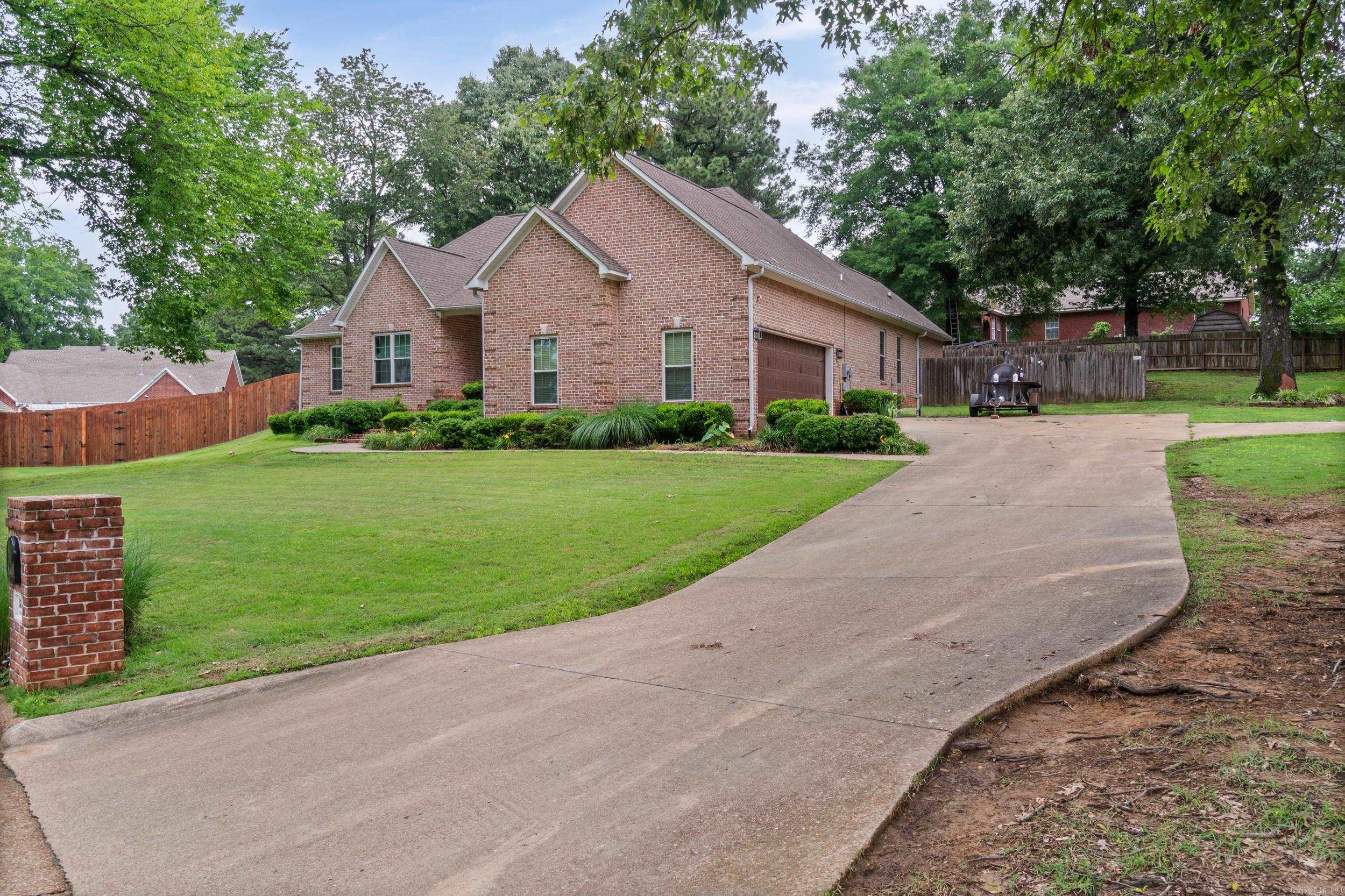 1318 Quapaw Property Photo 4