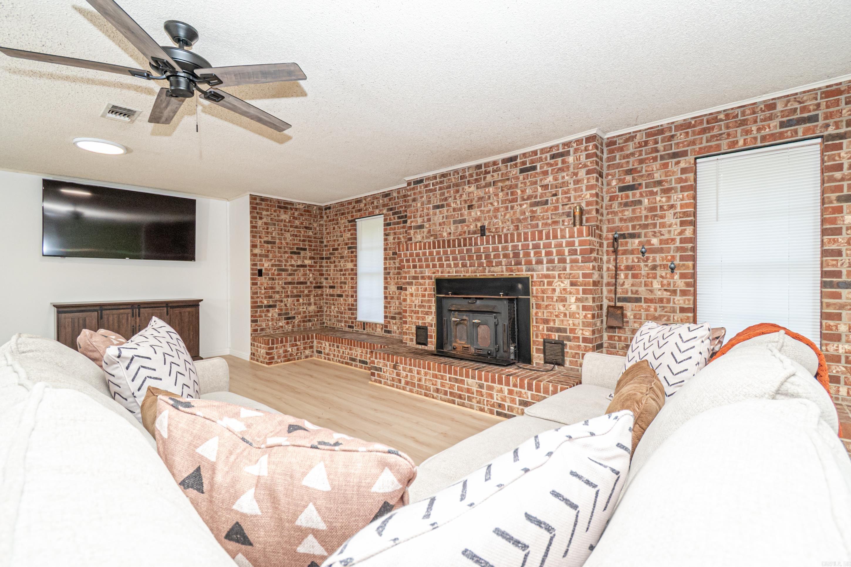 117 Vestal Loop Property Photo 7