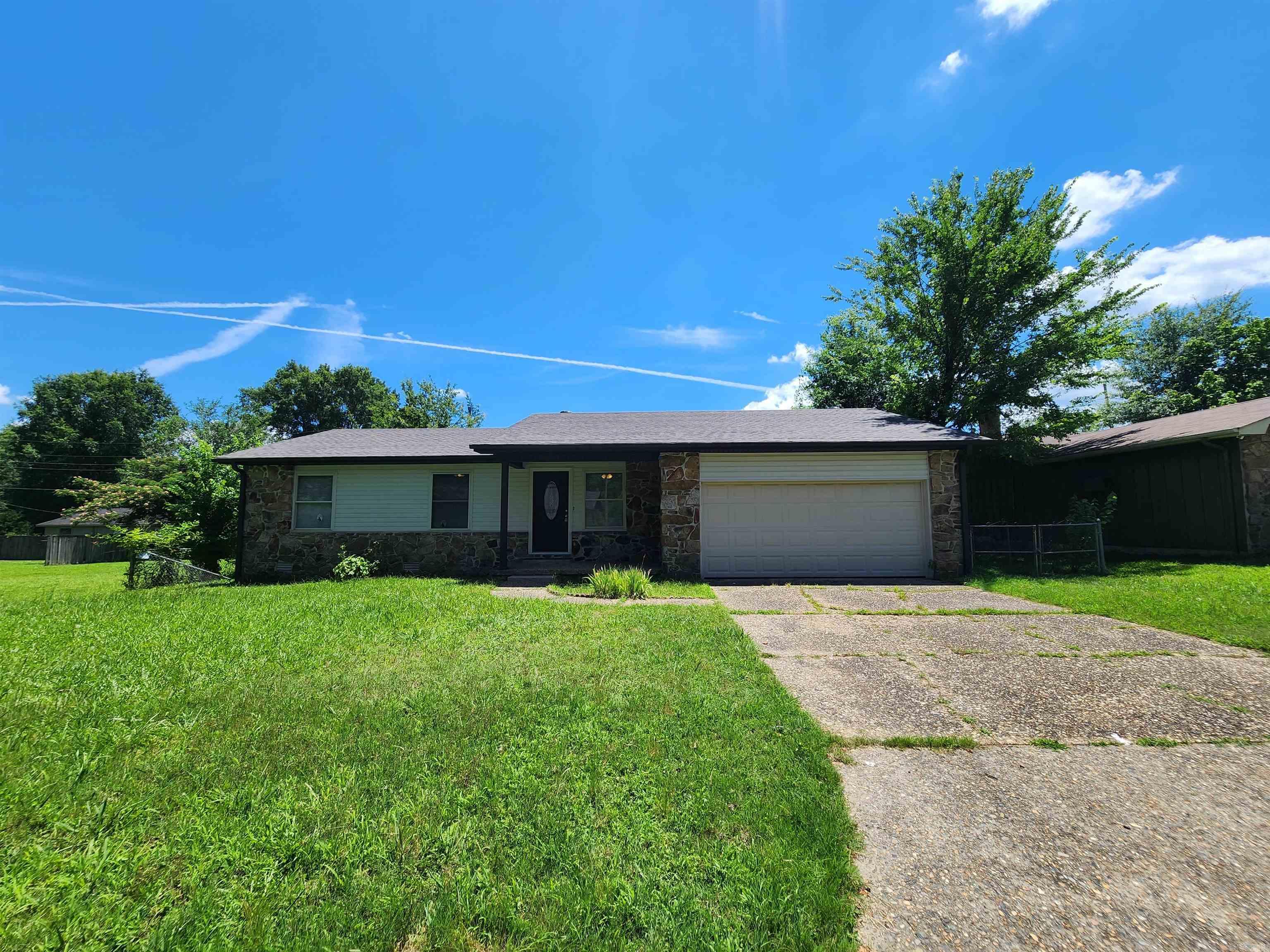 10 Cherryridge Place Property Photo 3