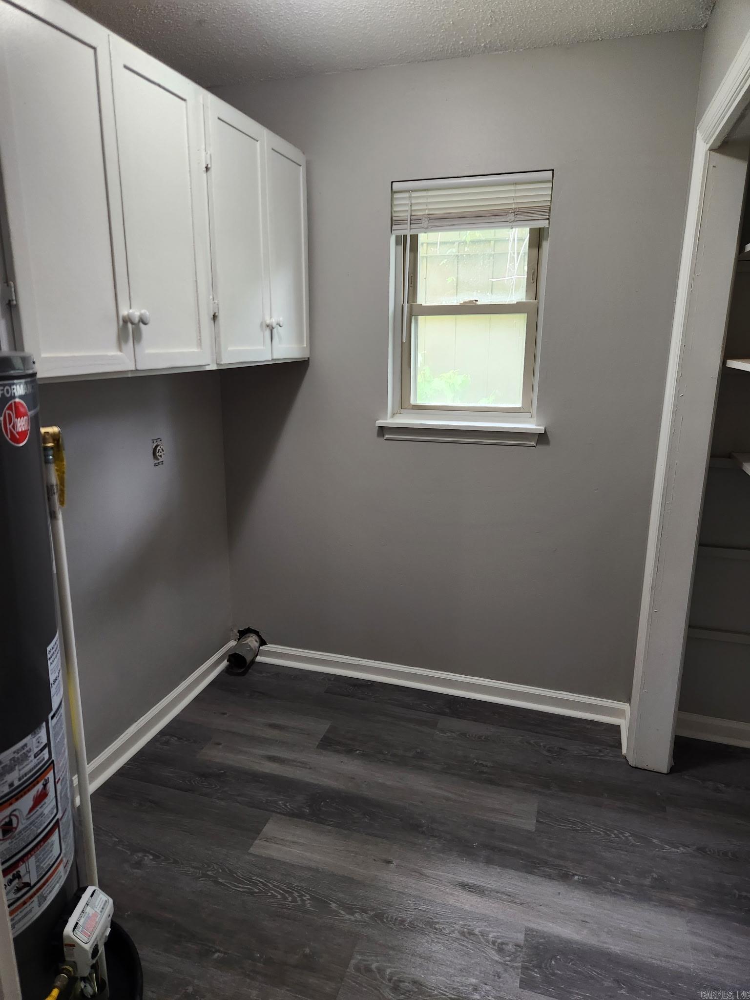 10 Cherryridge Place Property Photo 12