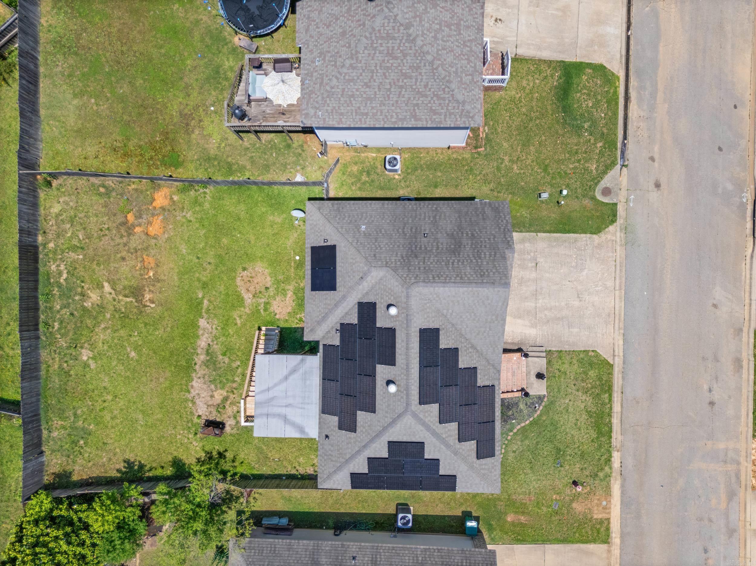 1007 Clinton Court Property Photo 27