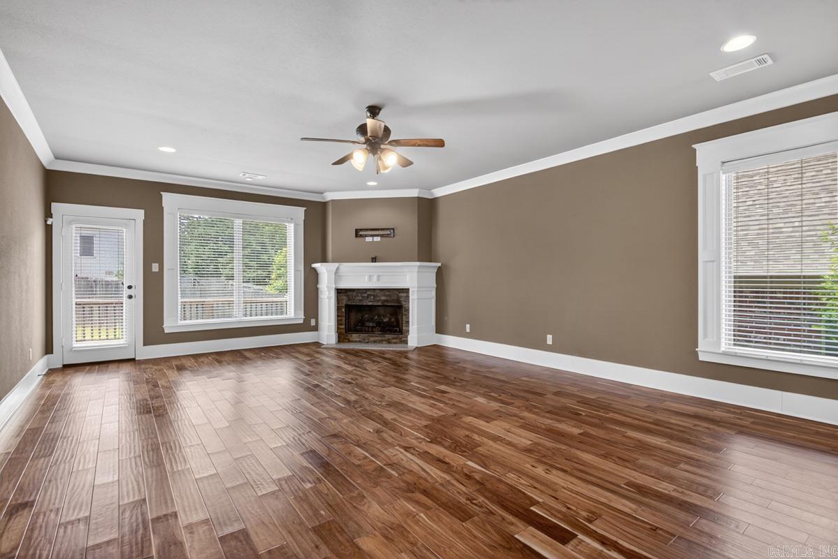 7413 Peach Blossom Property Photo 19