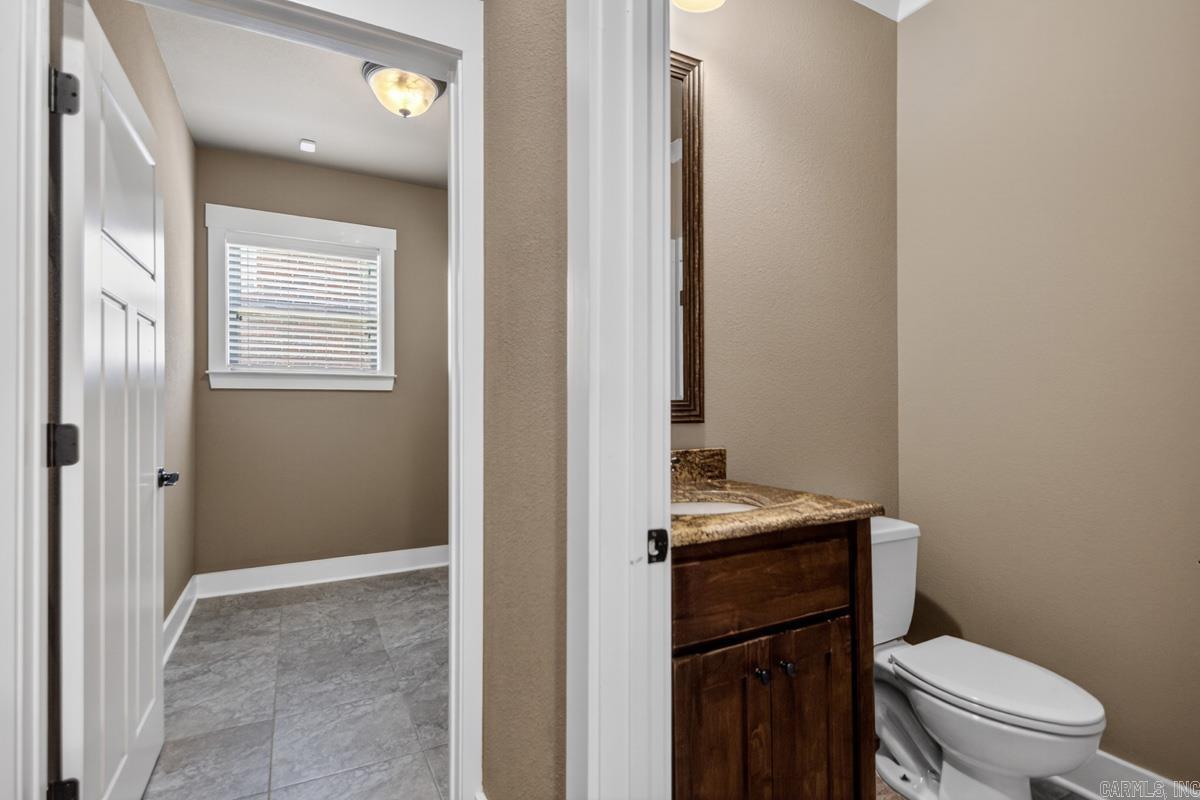 7413 Peach Blossom Property Photo 25