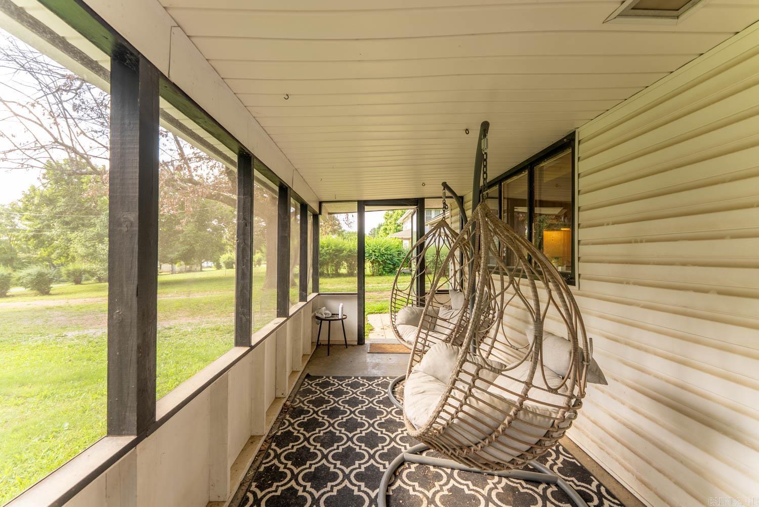 301 Hall St Property Photo 19