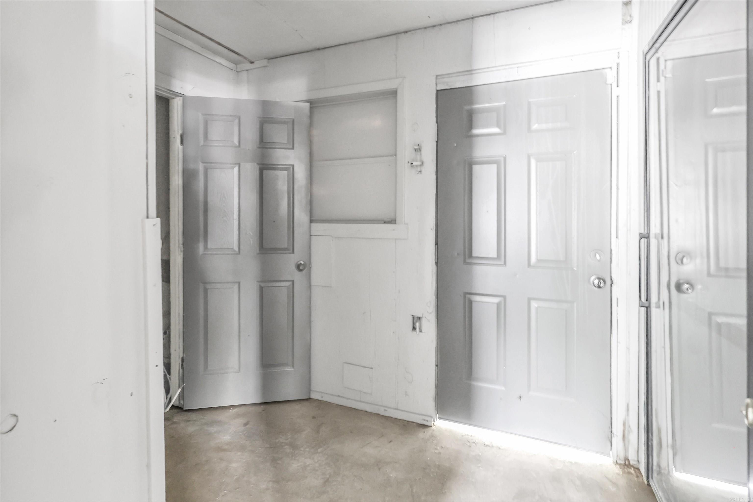4000 Valley Street Property Photo 16