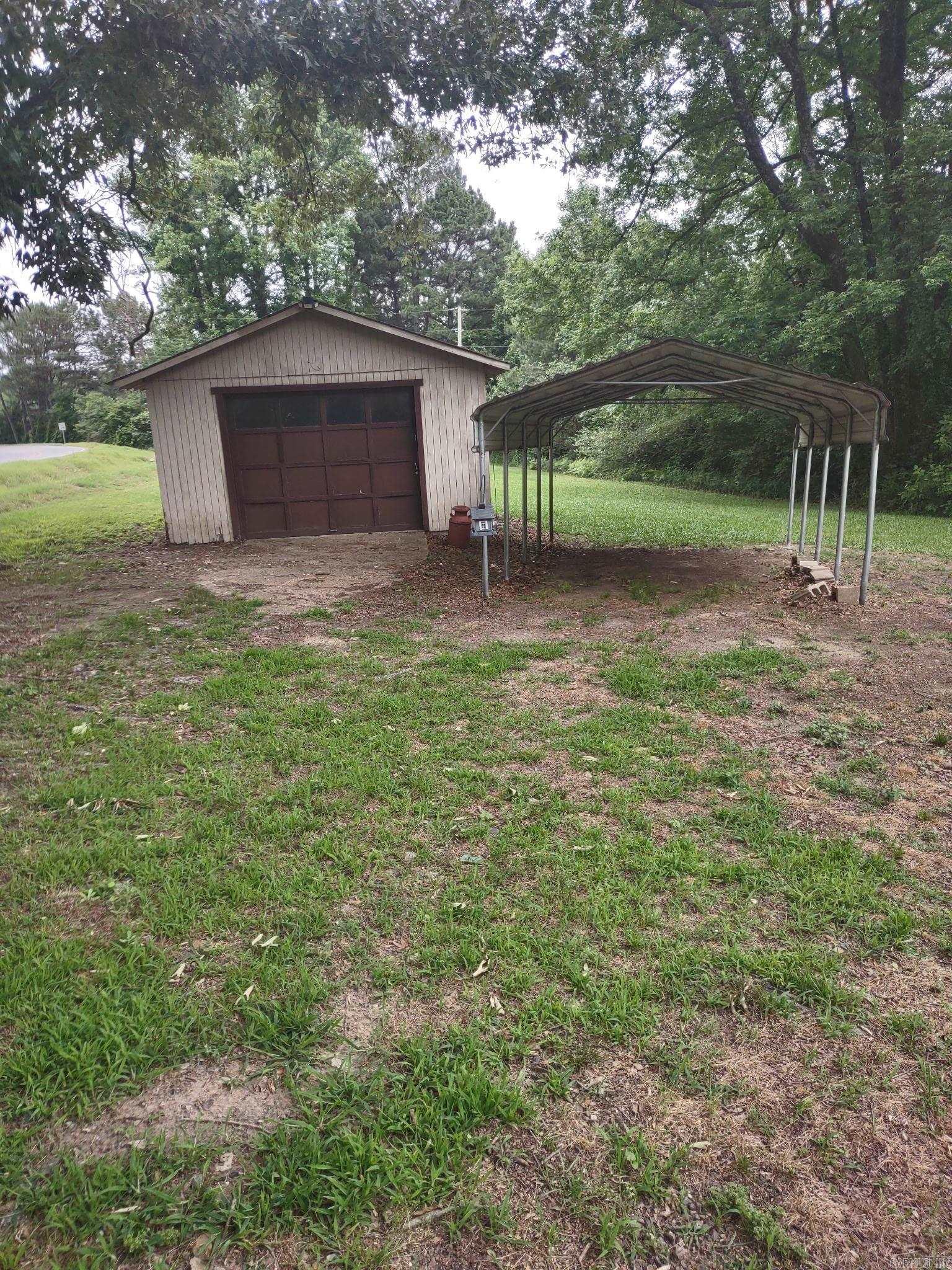 66 Hwy 369 S Property Photo 6