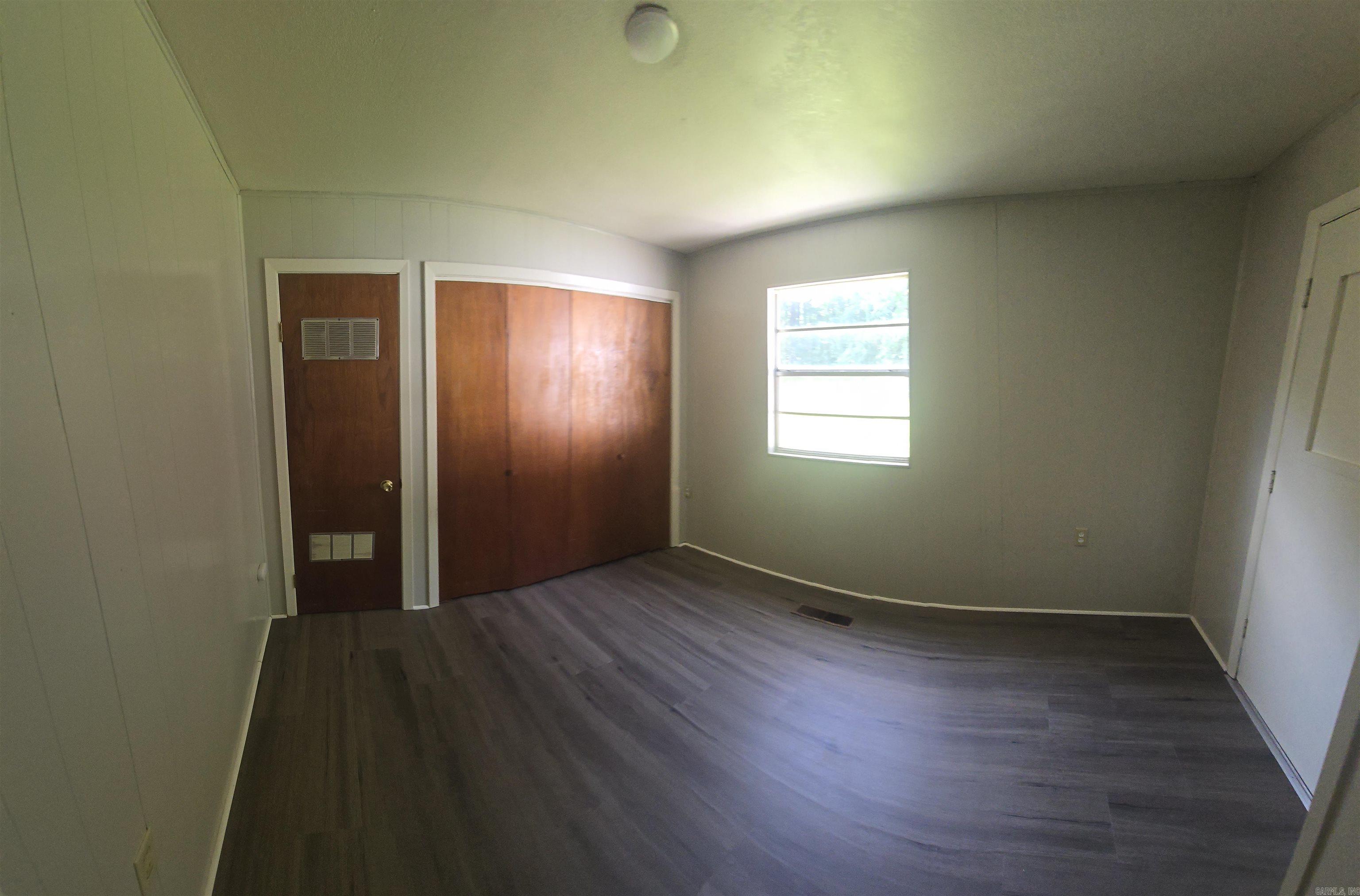 7421 Milford Property Photo 2