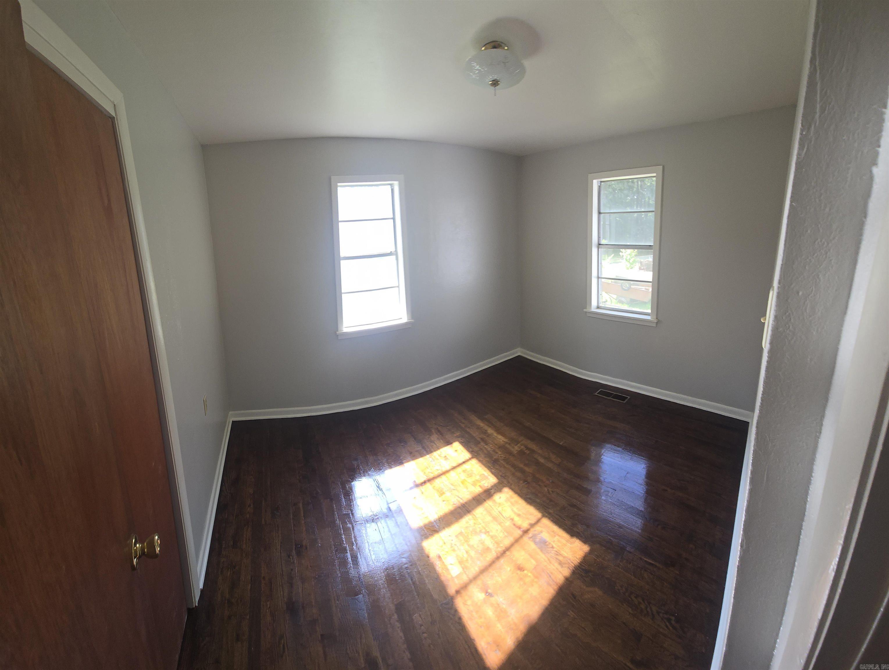 7421 Milford Property Photo 3