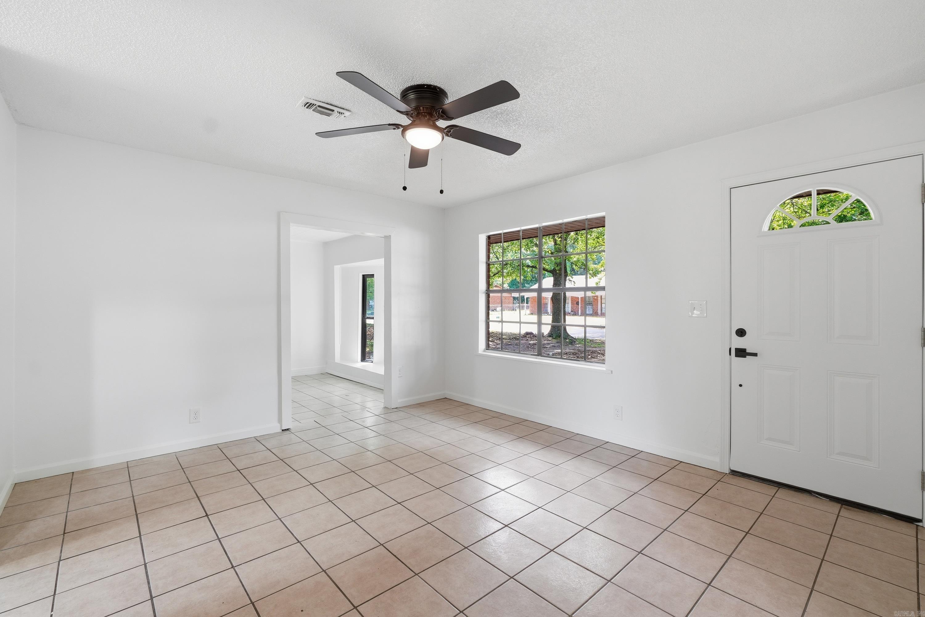 110 Kitterman Street Property Photo 8