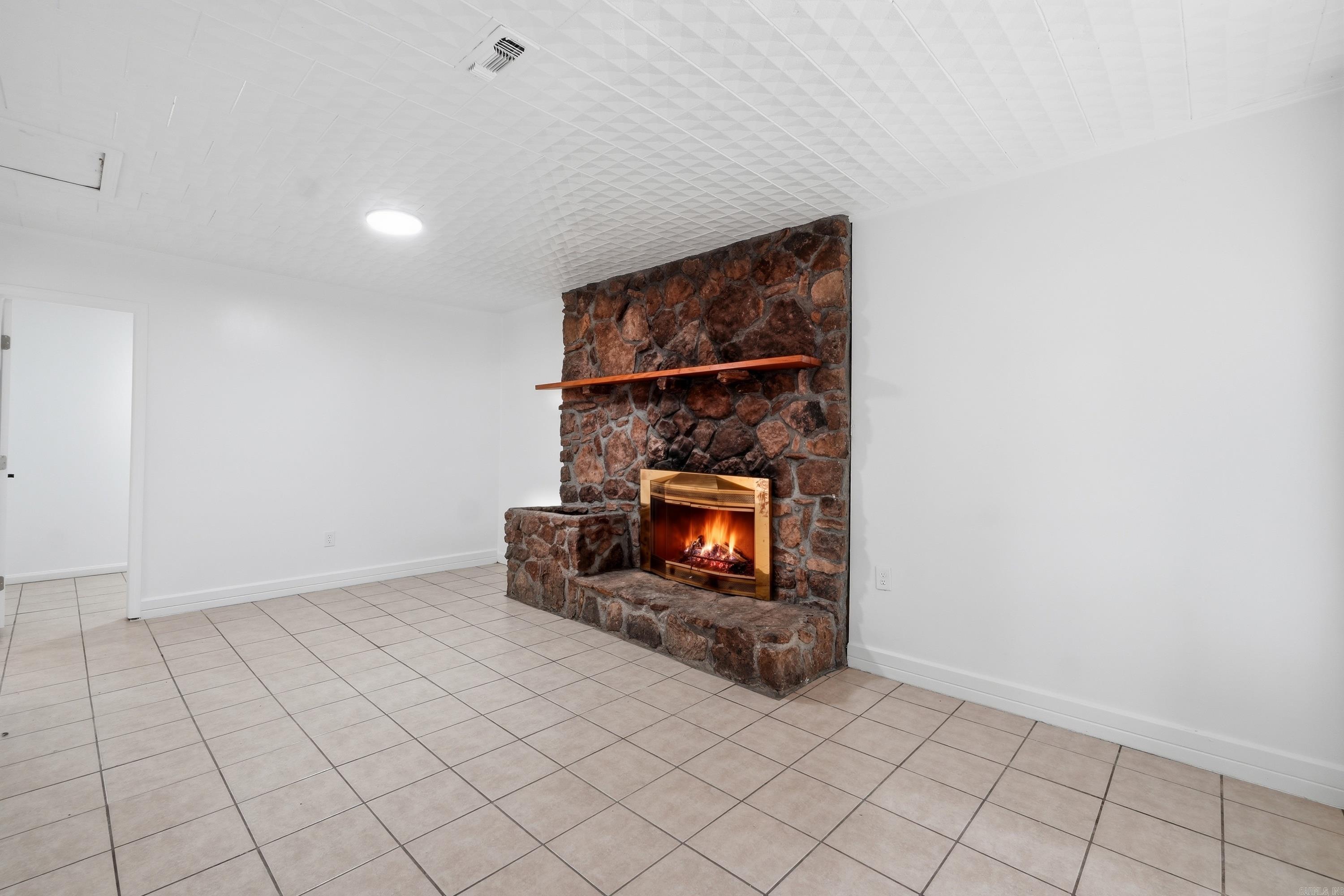 110 Kitterman Street Property Photo 11