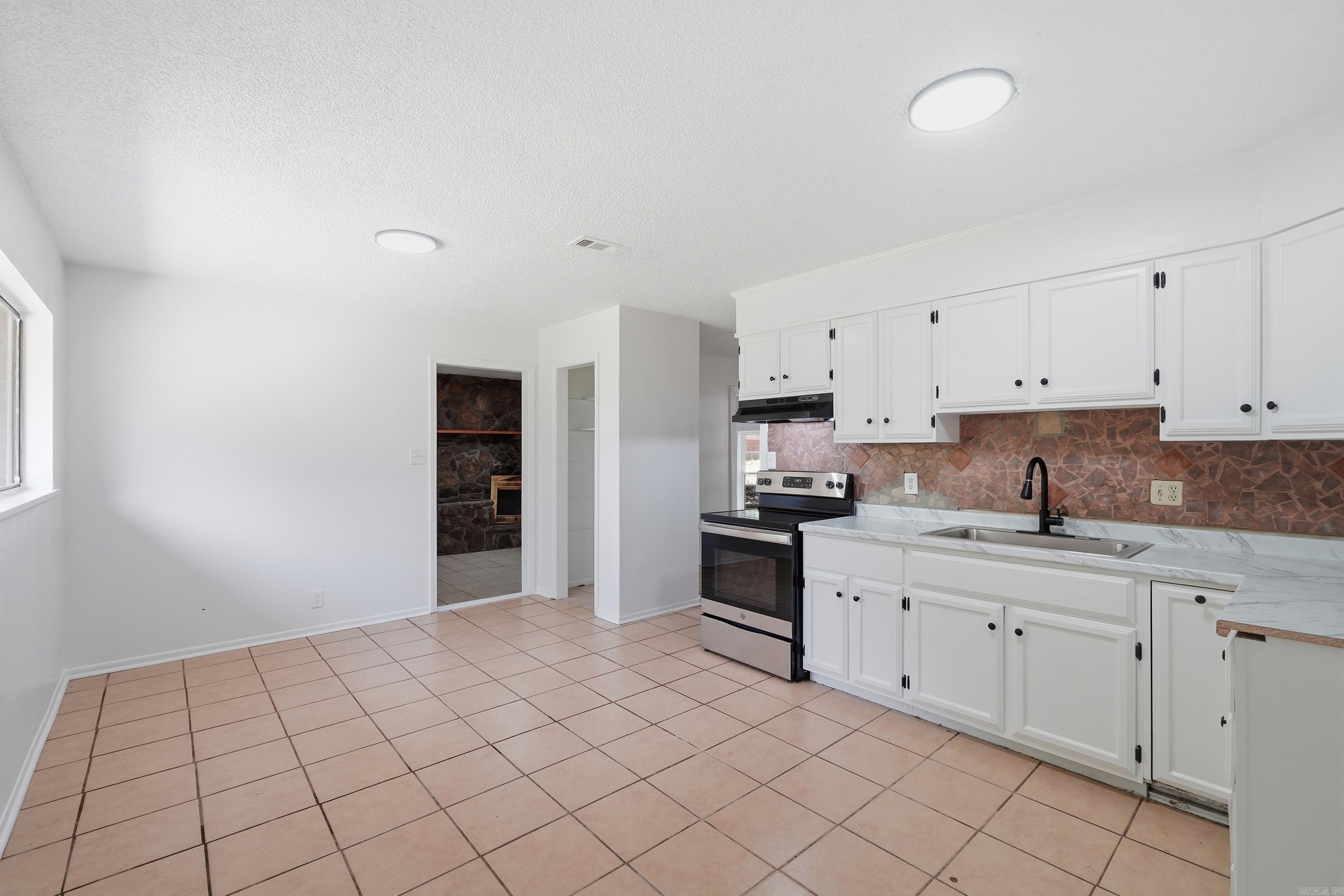 110 Kitterman Street Property Photo 22