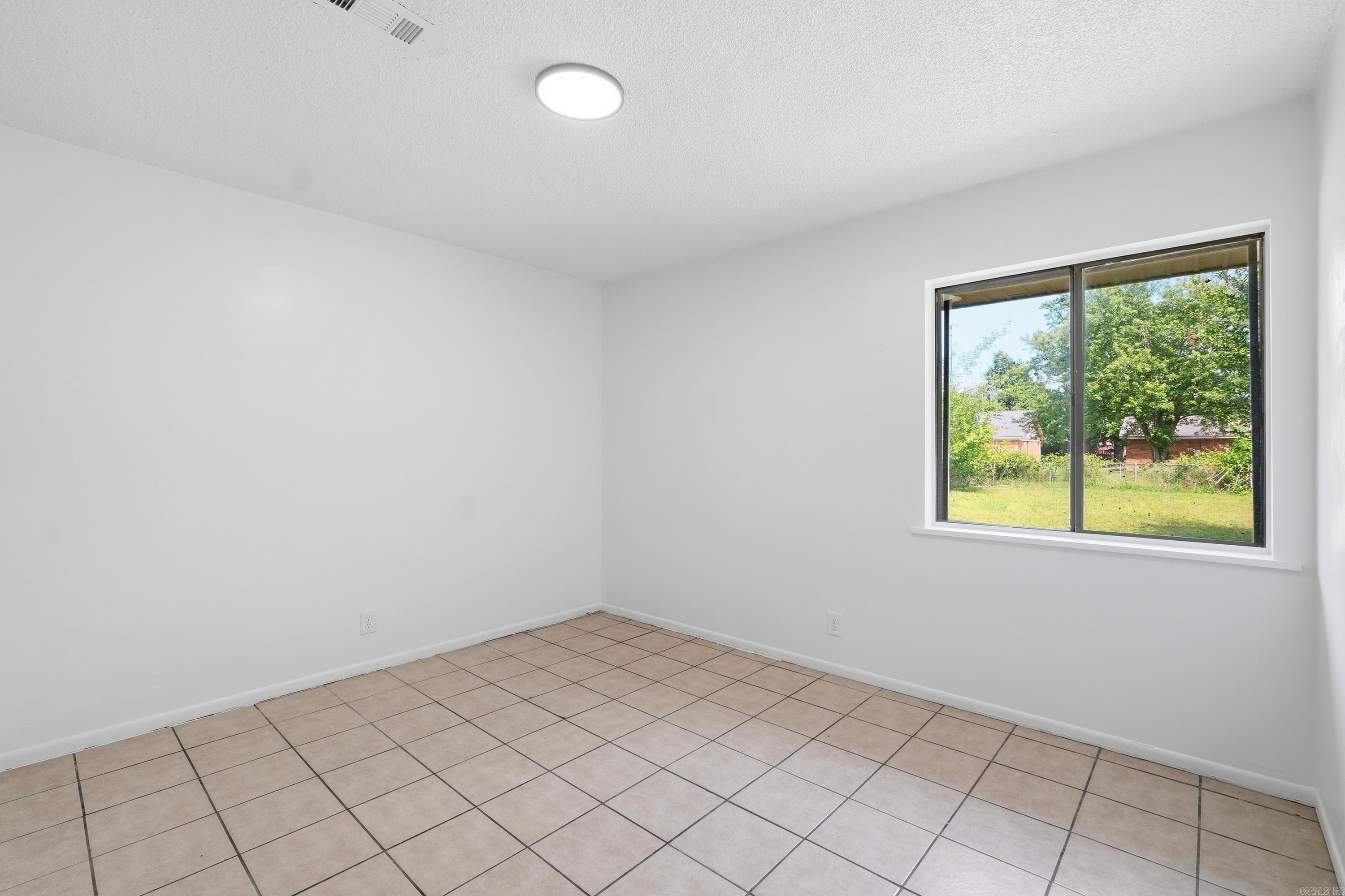 110 Kitterman Street Property Photo 27
