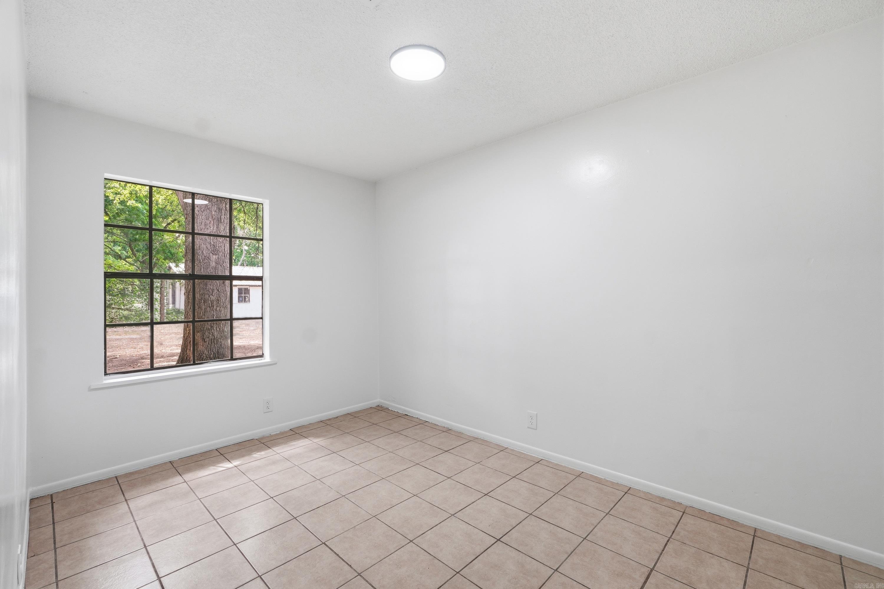 110 Kitterman Street Property Photo 29