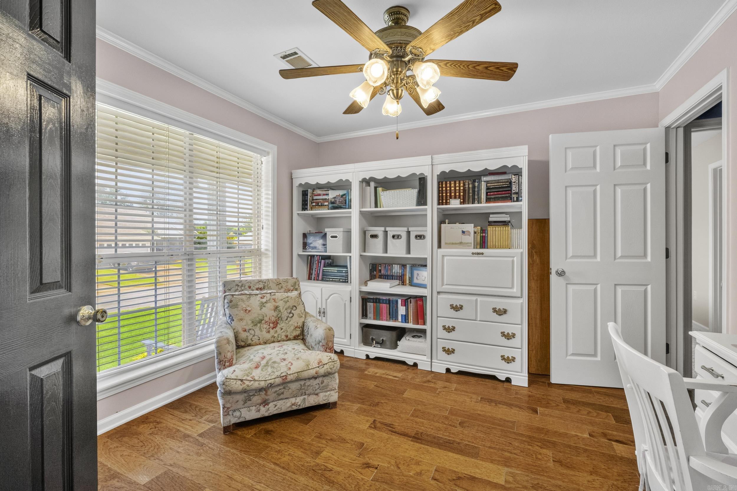 2311 Orleans Place Property Photo 2