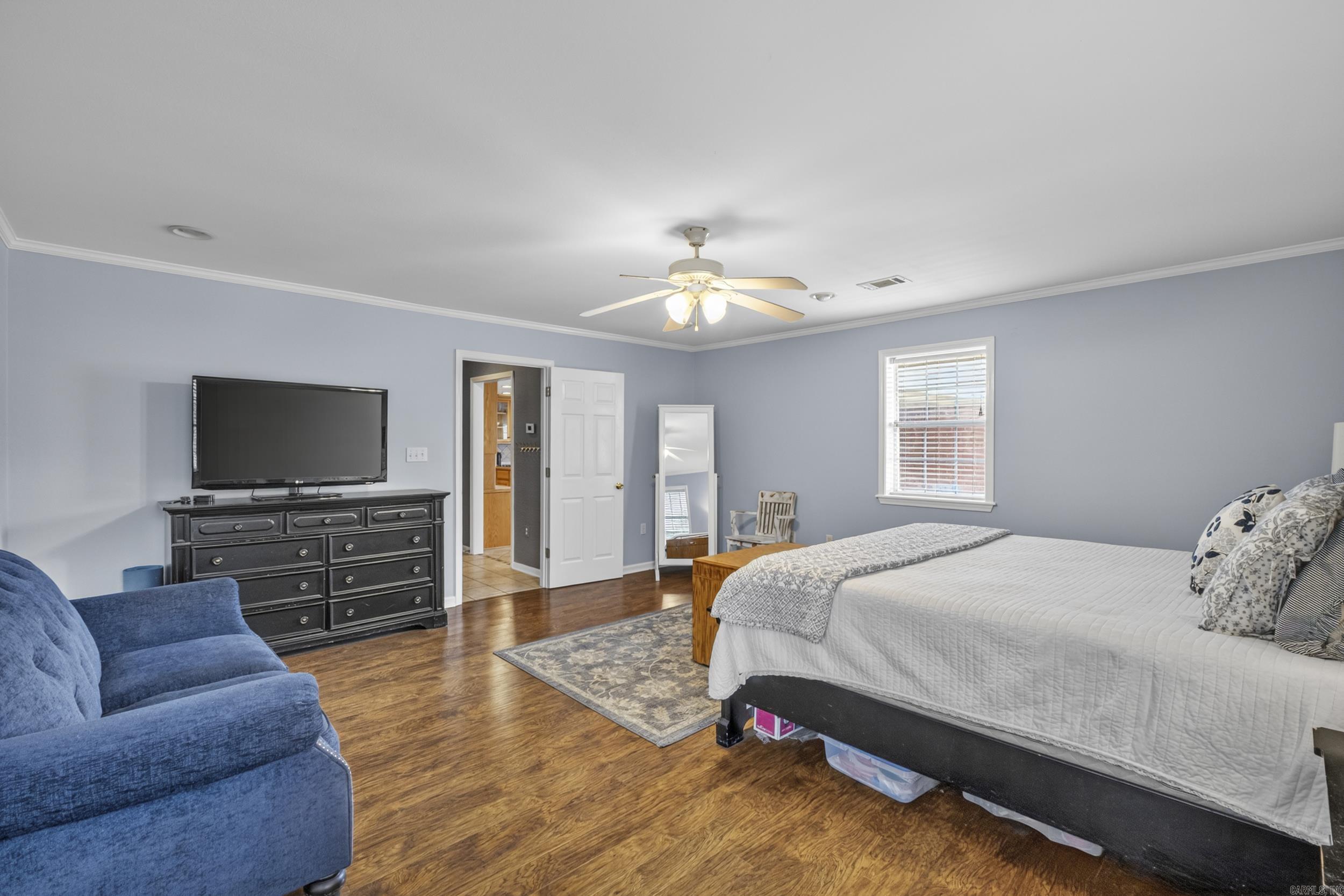 2311 Orleans Place Property Photo 16