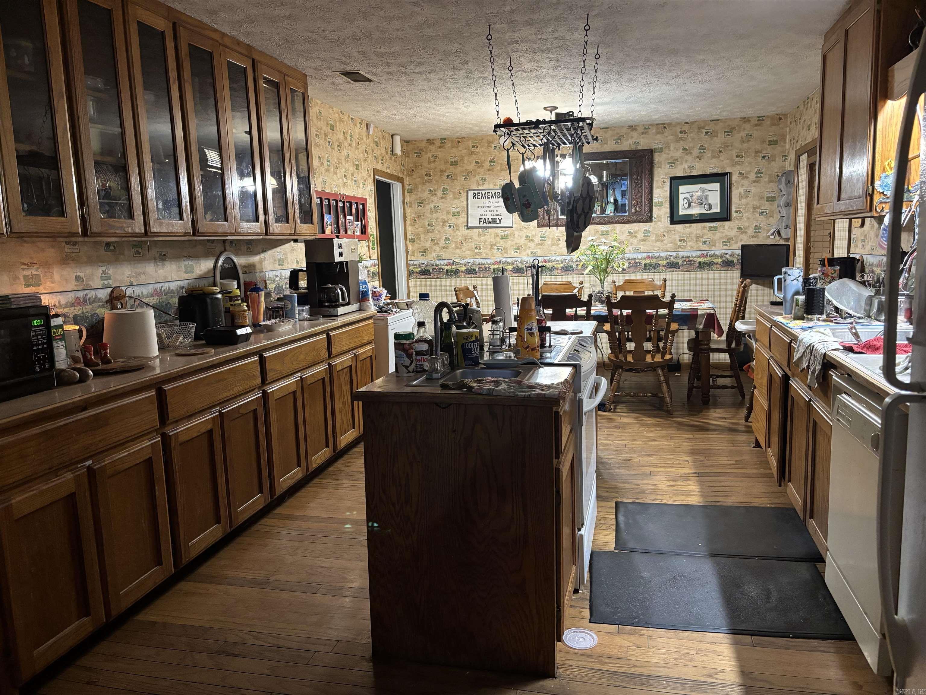 445 Foster Chapel Property Photo 10