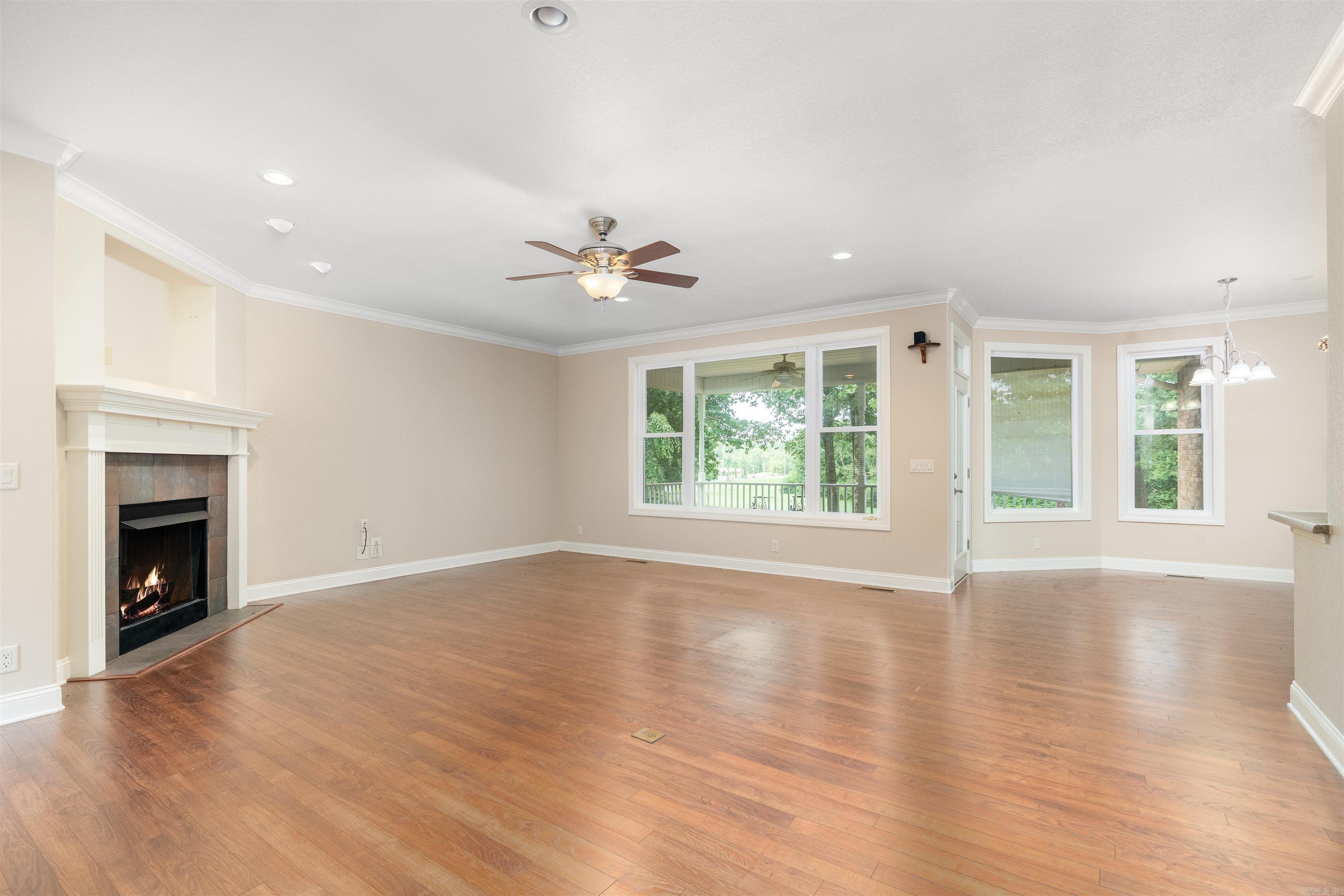 1 Versalles Lane Property Photo 7