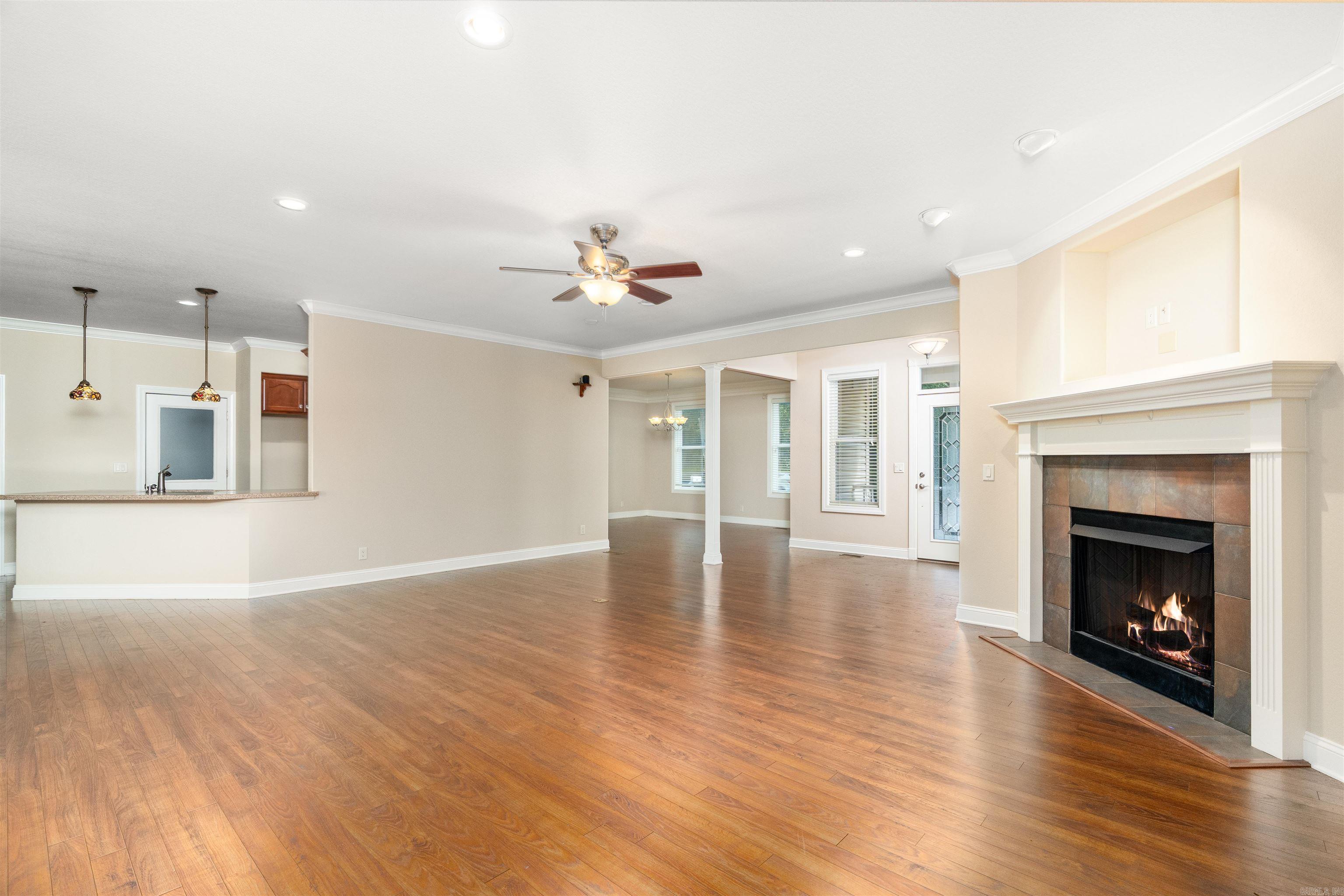 1 Versalles Lane Property Photo 9