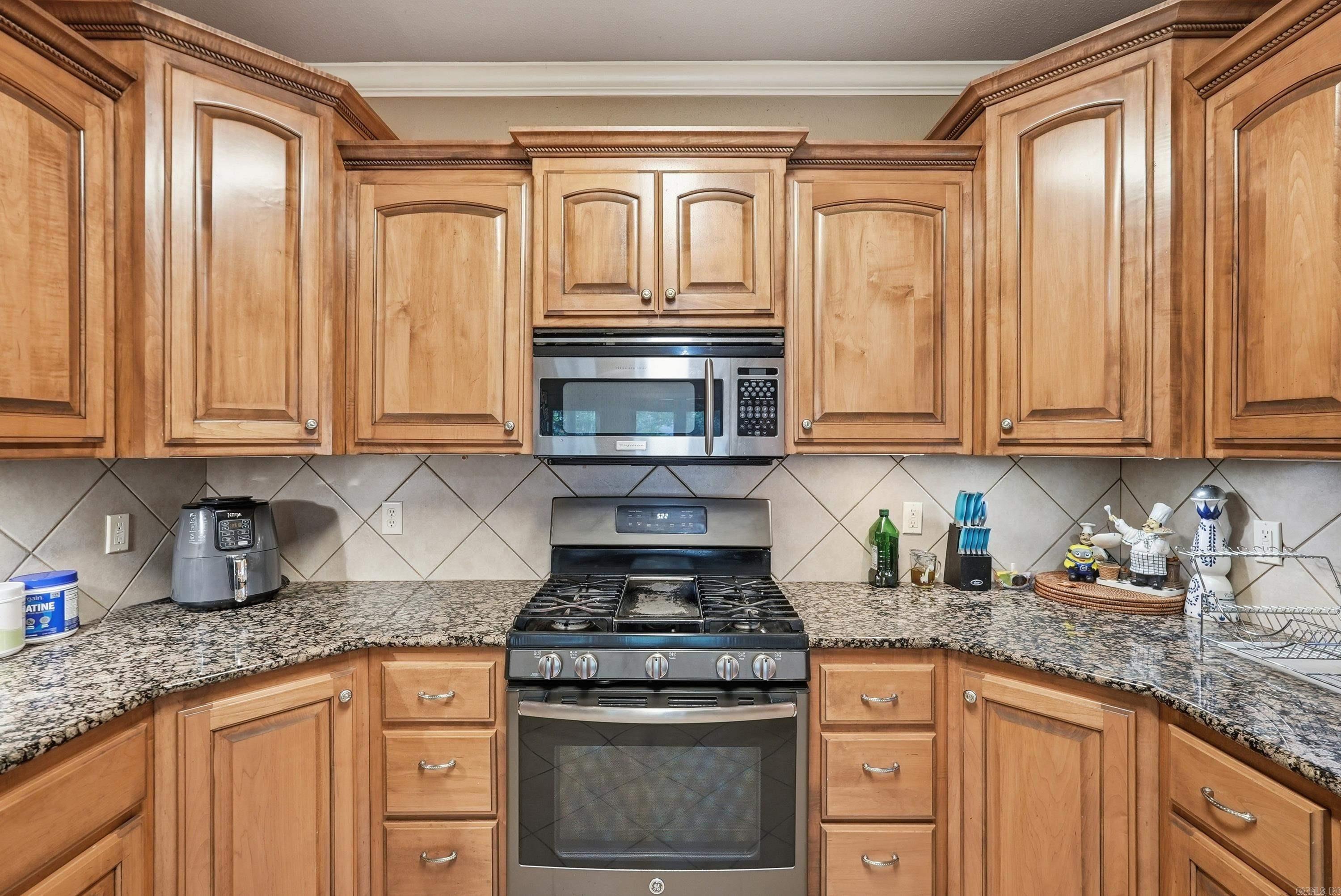7426 Peach Blossom Drive Property Photo 11