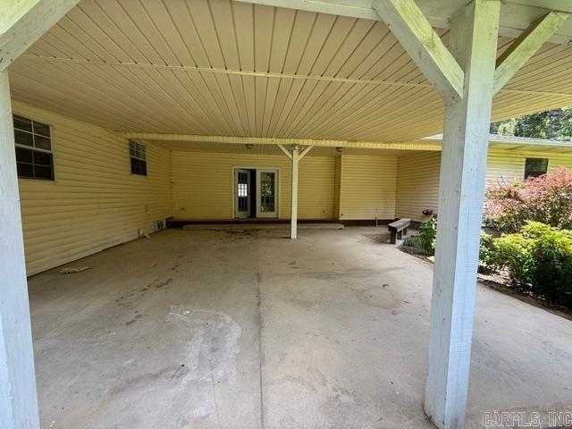 979 W 7th Street Property Photo 5