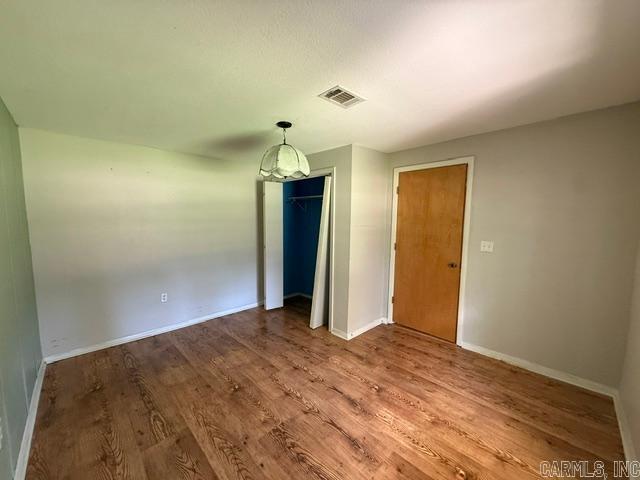 979 W 7th Street Property Photo 8