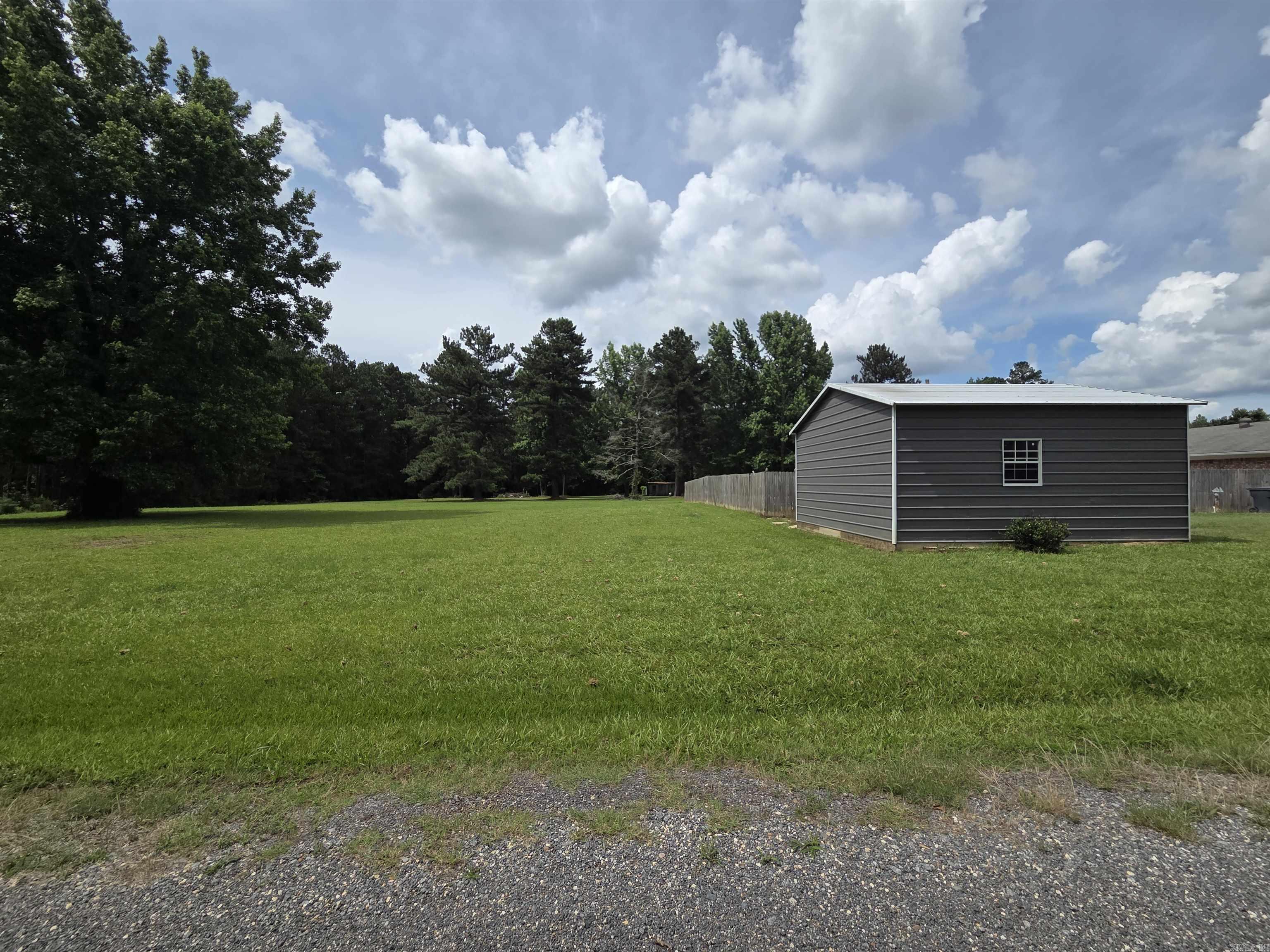 2060 Center Street Property Photo 22