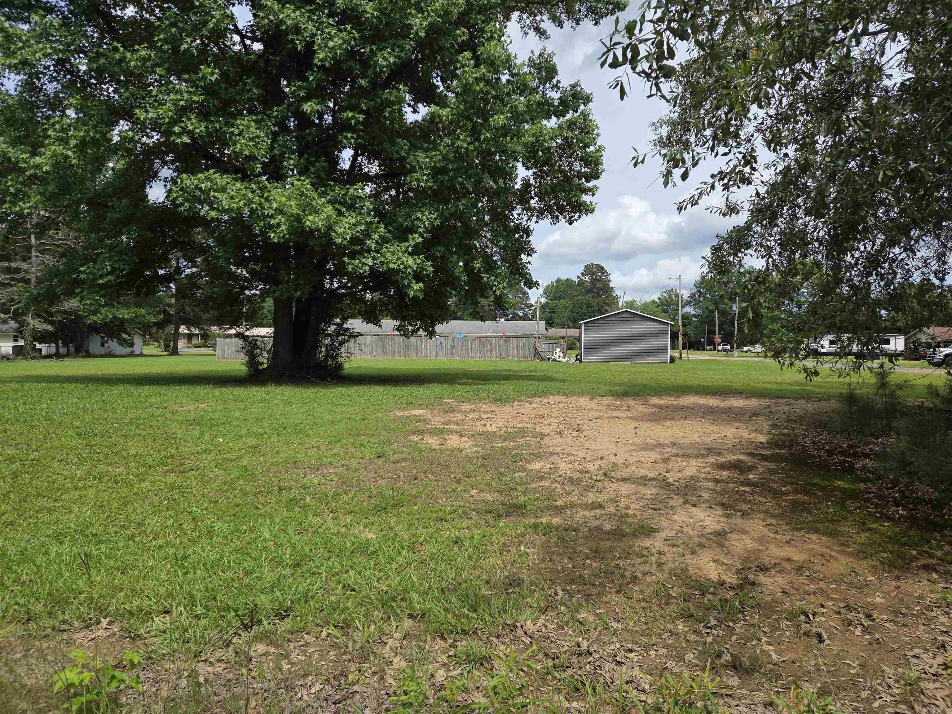 2060 Center Street Property Photo 25