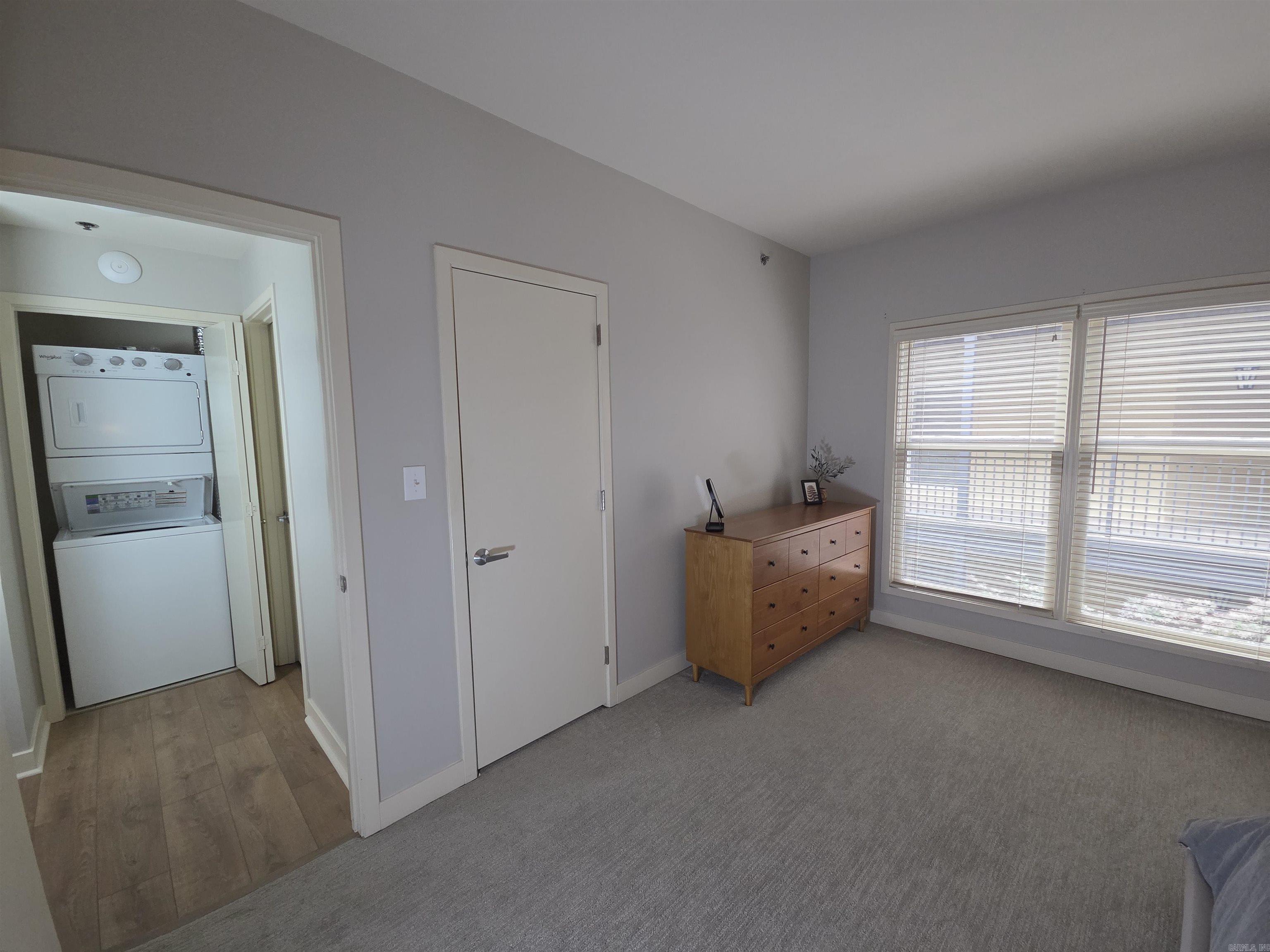 515 E Capitol Avenue 204 Property Photo 20