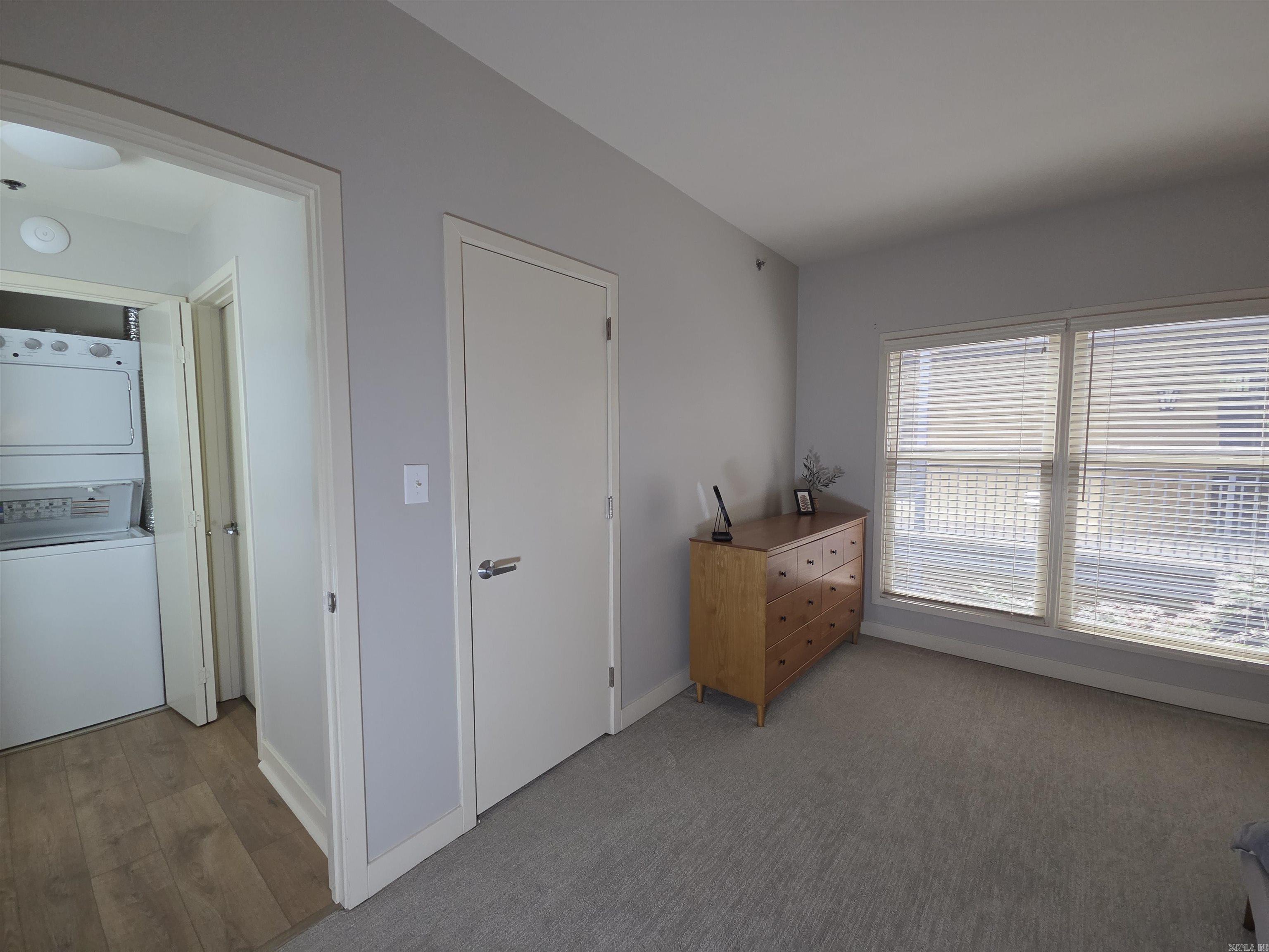 515 E Capitol Avenue 204 Property Photo 22