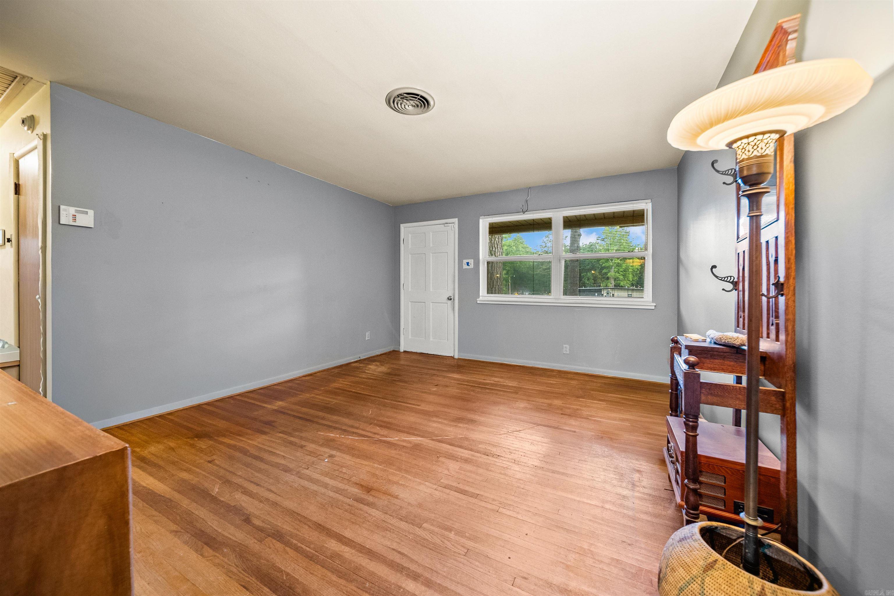 7924 Mabelvale Cut Off Rd Property Photo 4