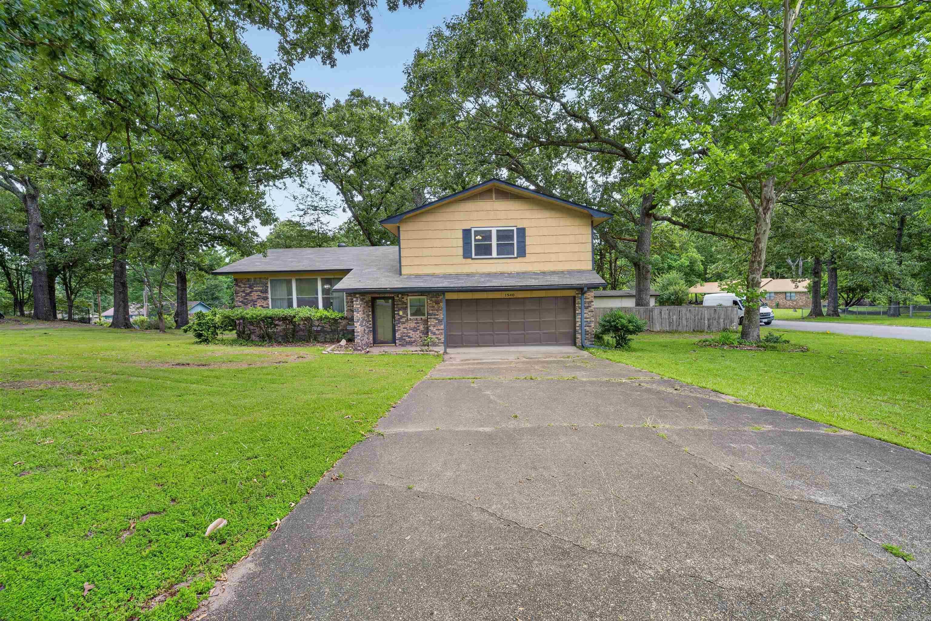 1540 Valley View Drive