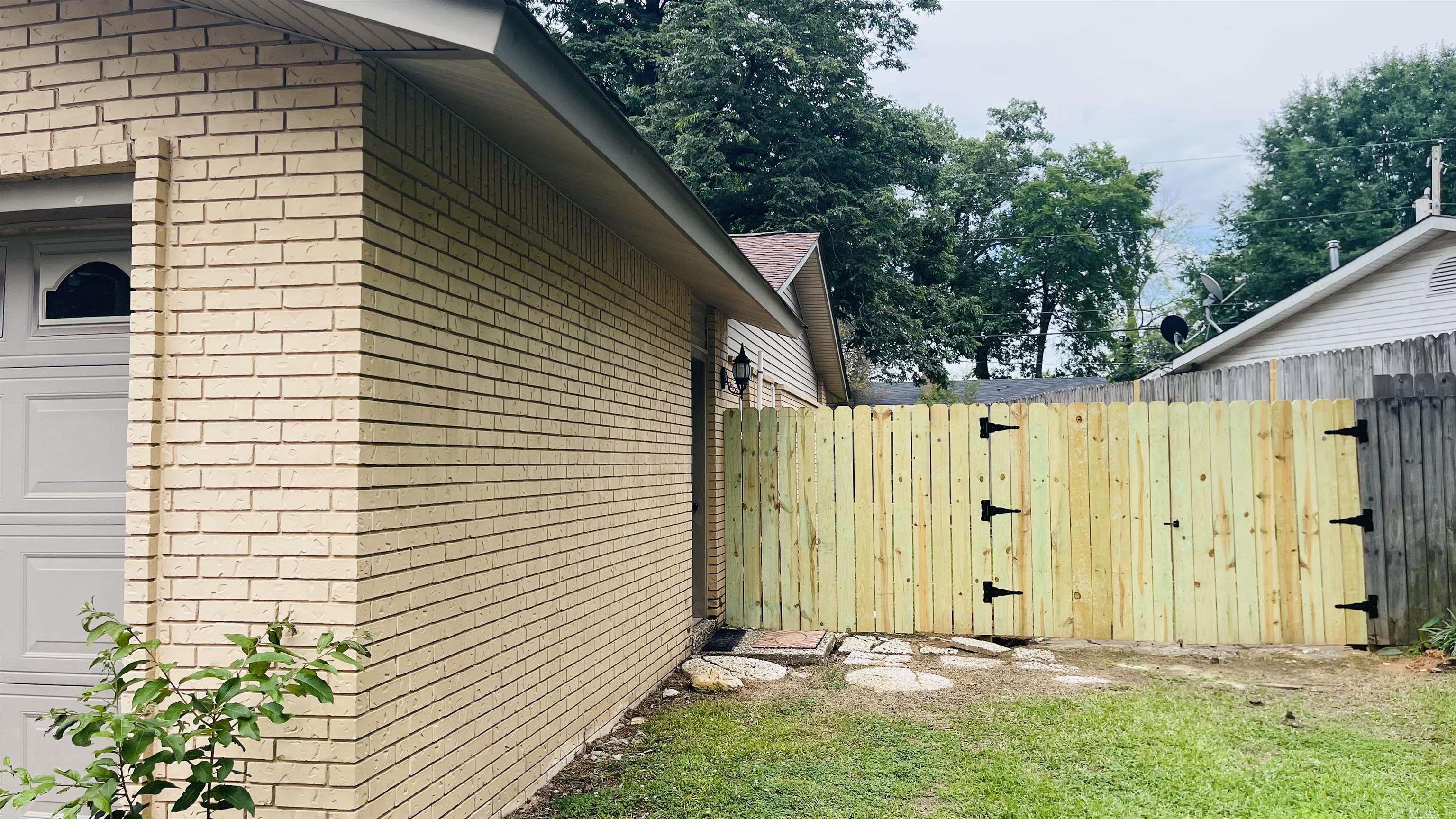 519 Teresa Drive Property Photo 4