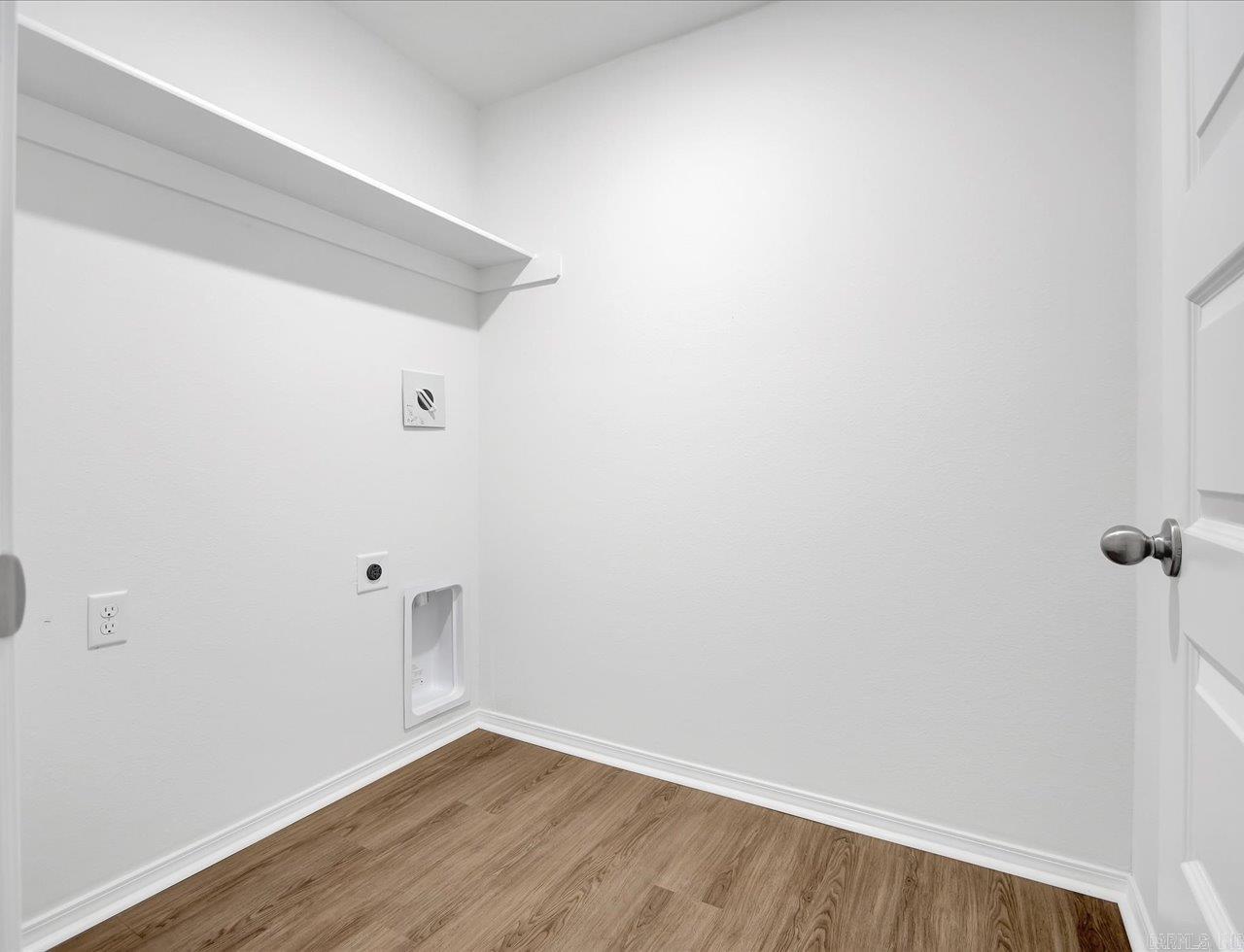 140 Preston Lane Property Photo 18