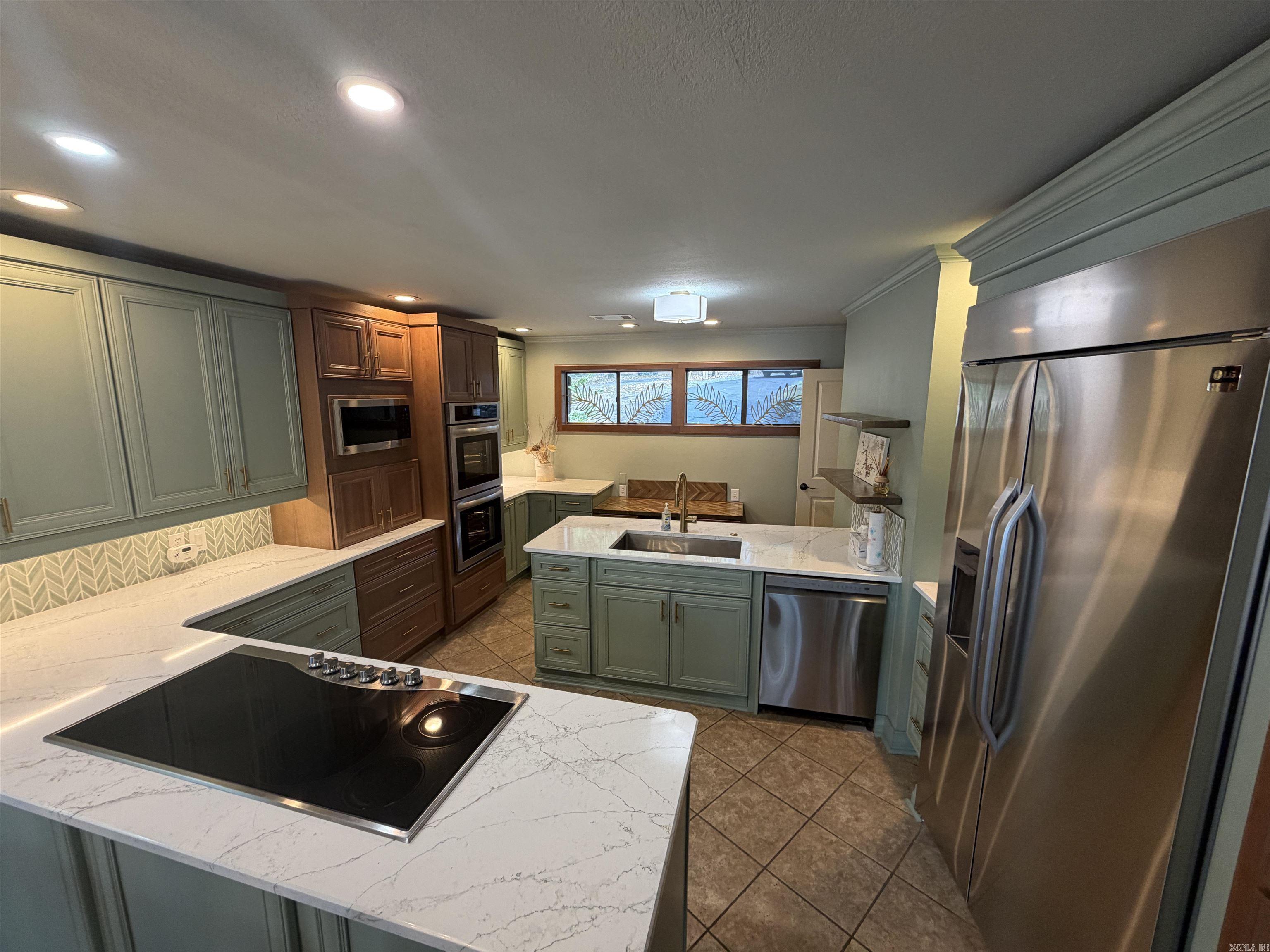 121 Kathy Lane Property Photo 15