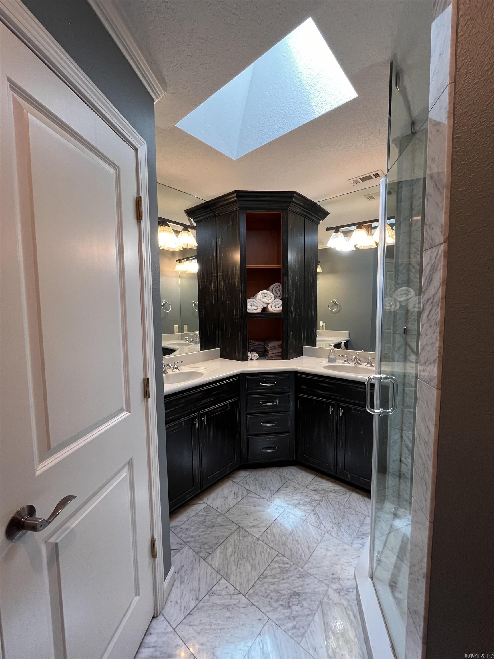 121 Kathy Lane Property Photo 28
