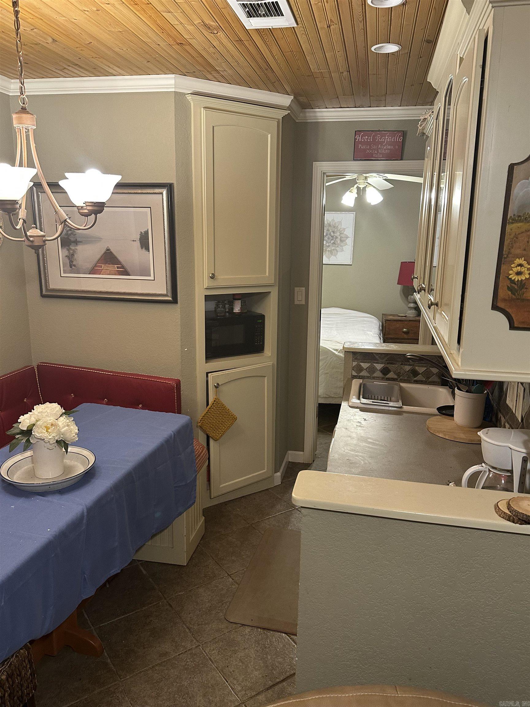 121 Kathy Lane Property Photo 45